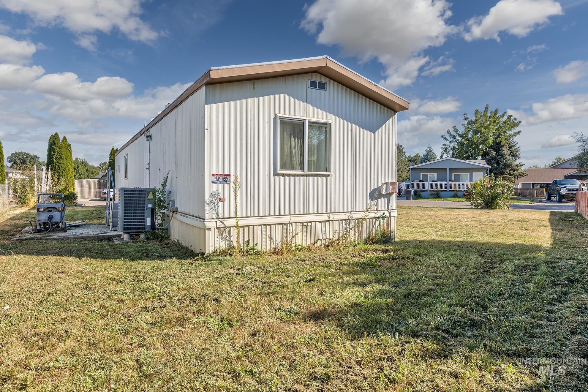 1500 W 7th St, Weiser, Idaho 83672, 2 Bedrooms, 1 Bathroom, Residential For Sale, Price $42,000, 98924557