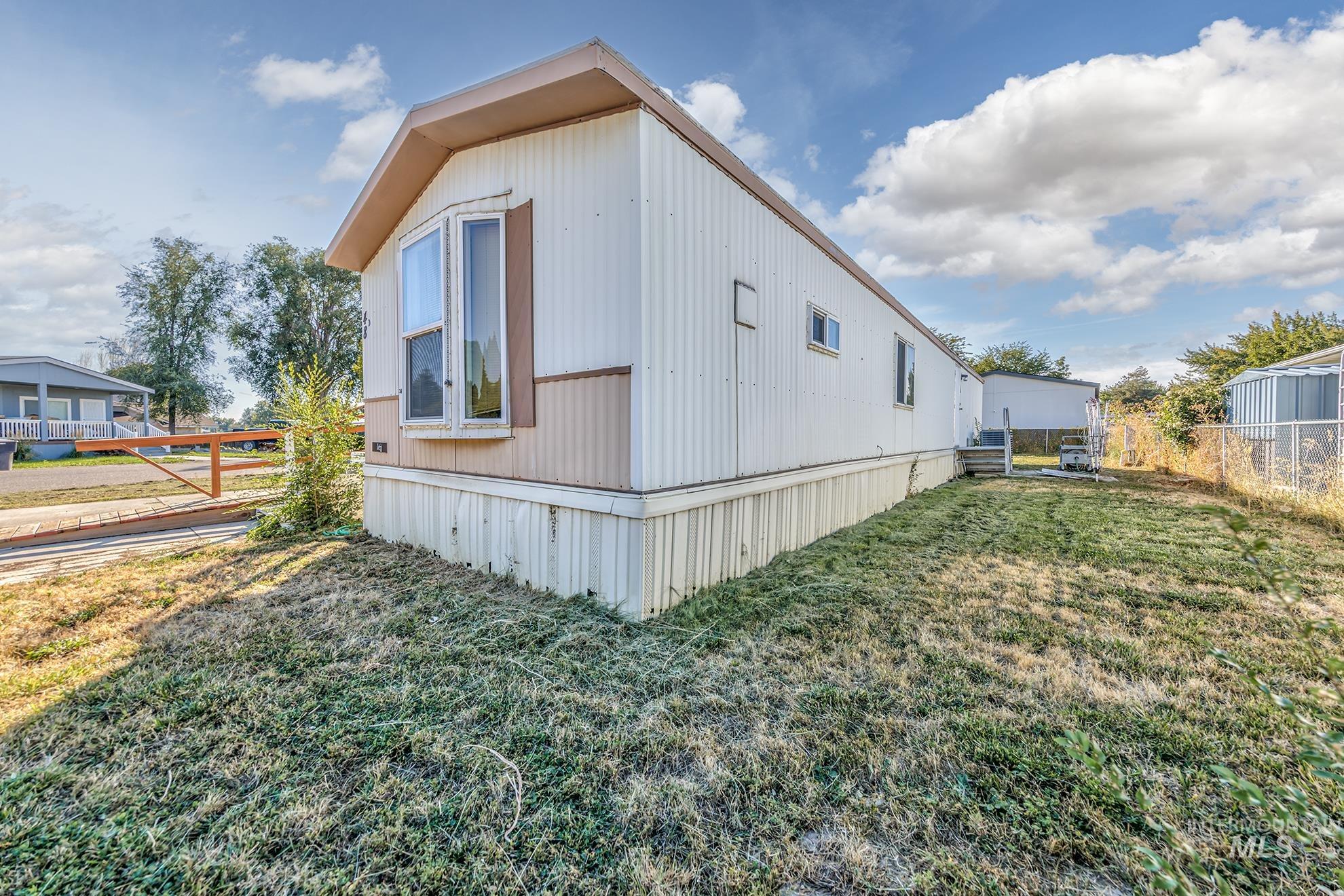 1500 W 7th St, Weiser, Idaho 83672, 2 Bedrooms, 1 Bathroom, Residential For Sale, Price $42,000, 98924557