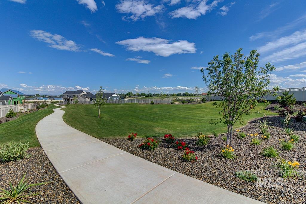 11593 W San Remo Dr, Nampa, Idaho 83686, 4 Bedrooms, 2.5 Bathrooms, Residential For Sale, Price $525,995,MLS 98924599