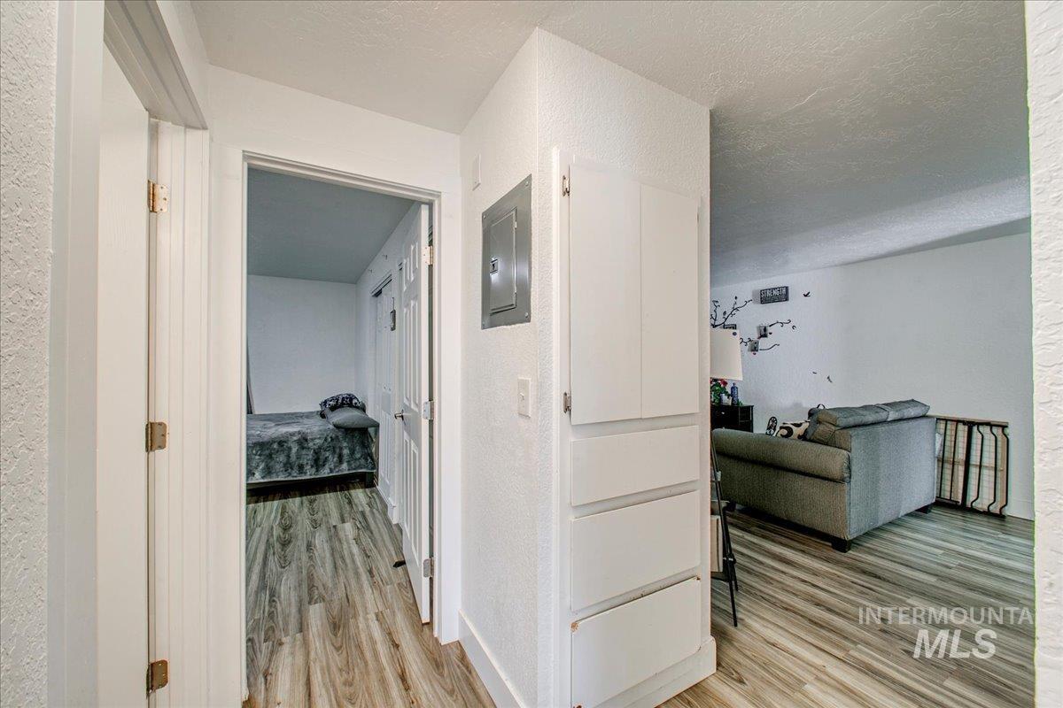 2011 Willow St, Caldwell, Idaho 83605, 2 Bedrooms, 1 Bathroom, Residential Income For Sale, Price $529,900, 98924611