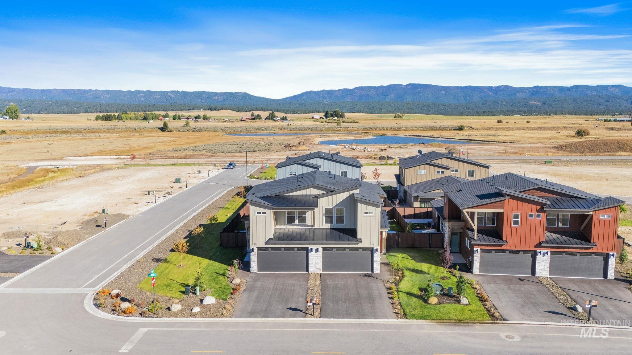 26 Bridger St, Cascade, Idaho 83611, 3 Bedrooms, 2.5 Bathrooms, Rental For Rent, Price $2,800, 98924666