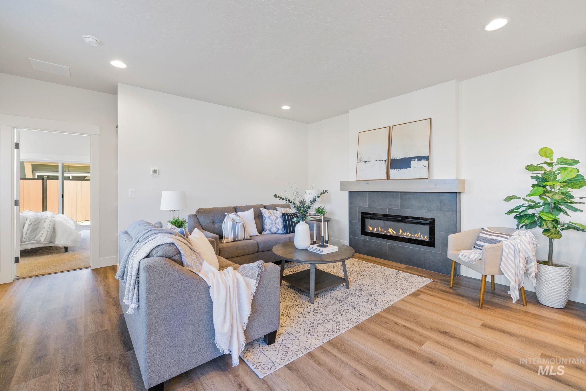 26 Bridger St, Cascade, Idaho 83611, 3 Bedrooms, 2.5 Bathrooms, Rental For Rent, Price $2,800, 98924666
