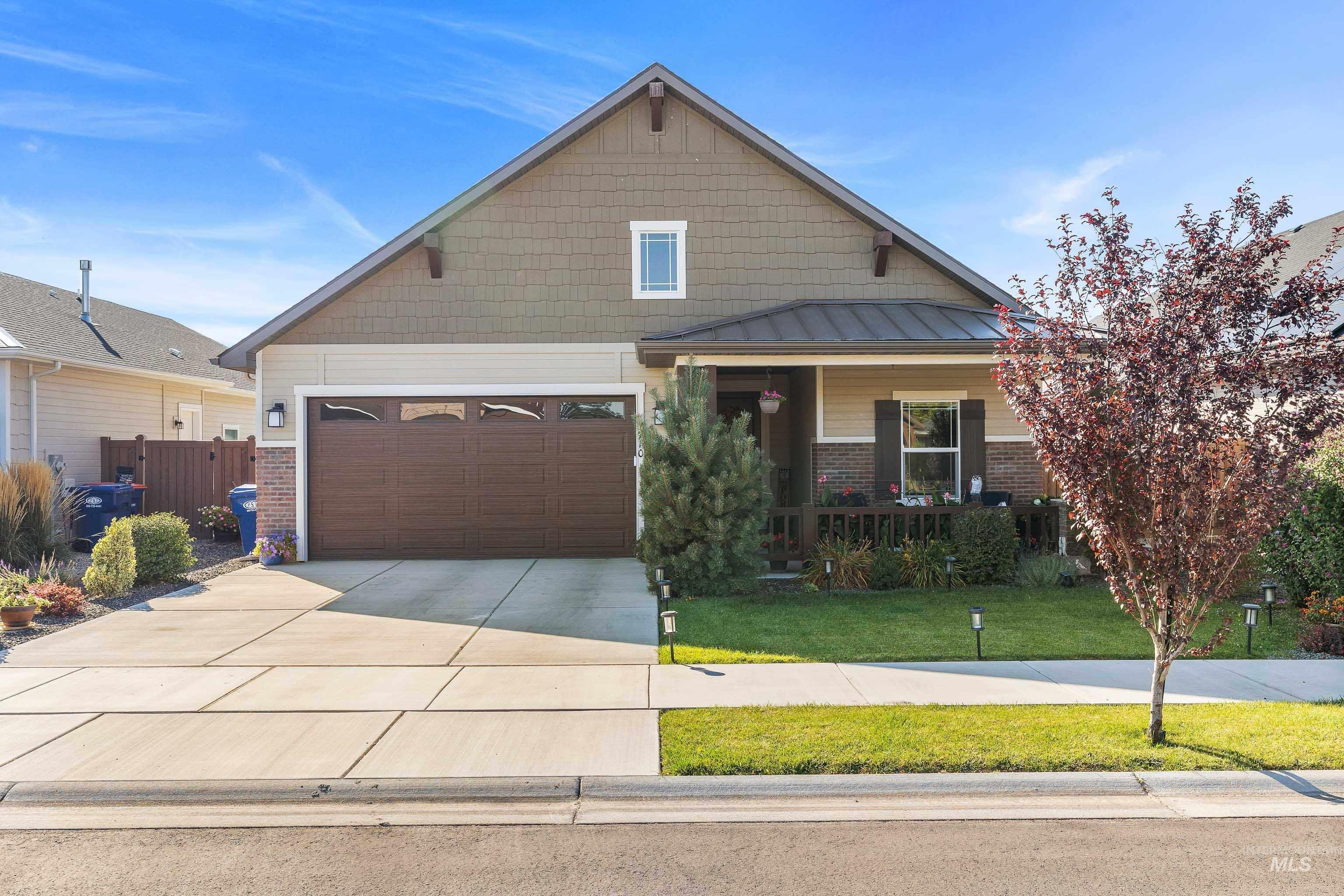 710 Twilight Loop, Twin Falls, Idaho 83301, 3 Bedrooms, 2 Bathrooms, Residential For Sale, Price $465,900,MLS 98924667