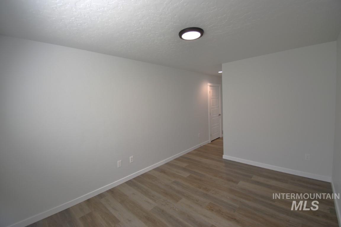 6985 W Redwood Creek Dr, Meridian, Idaho 83646, 3 Bedrooms, 2 Bathrooms, Rental For Rent, Price $2,725, 98924674