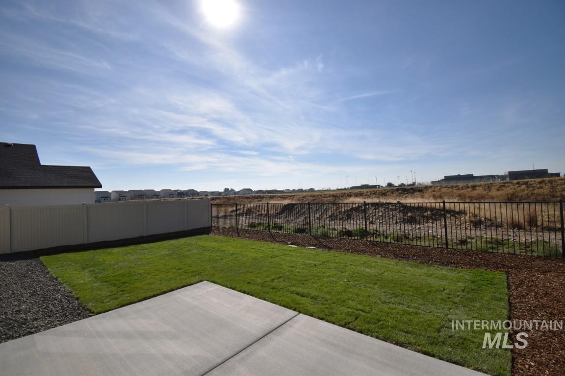 6985 W Redwood Creek Dr, Meridian, Idaho 83646, 3 Bedrooms, 2 Bathrooms, Rental For Rent, Price $2,725, 98924674