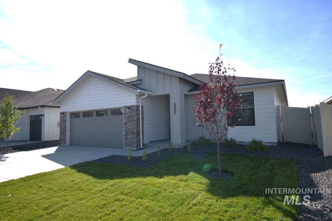6985 W Redwood Creek Dr, Meridian, Idaho 83646, 3 Bedrooms, 2 Bathrooms, Rental For Rent, Price $2,725, 98924674