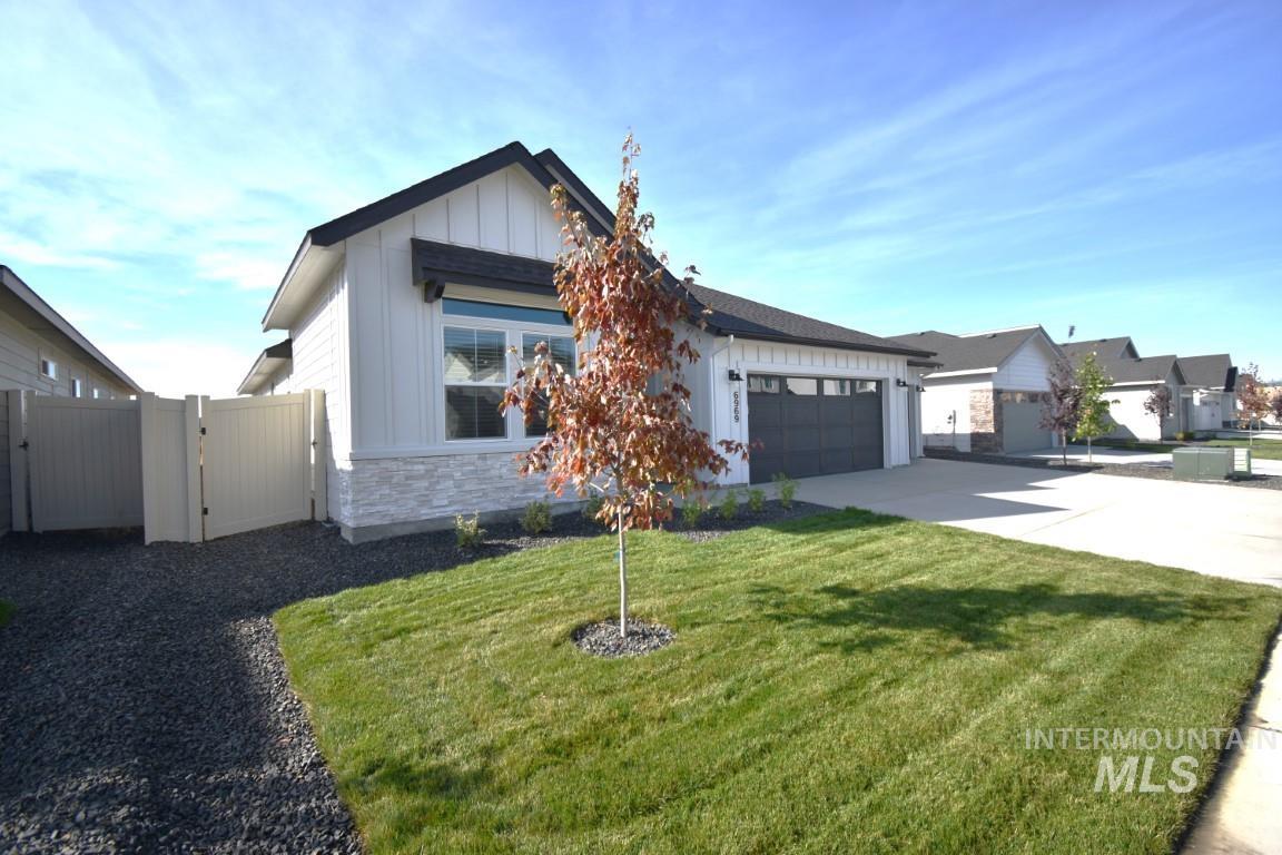 6969 W Redwood Creek Dr, Meridian, Idaho 83646, 4 Bedrooms, 2 Bathrooms, Rental For Rent, Price $2,725, 98924675