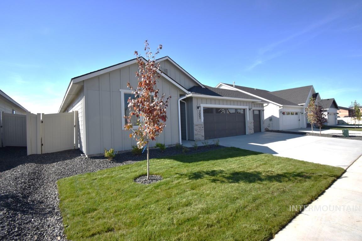 7003 W Redwood Creek Dr, Meridian, Idaho 83646, 4 Bedrooms, 2 Bathrooms, Rental For Rent, Price $2,725, 98924677