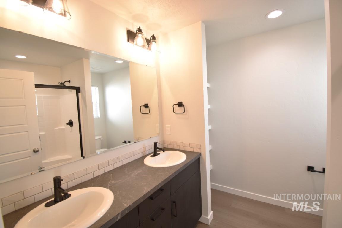 7003 W Redwood Creek Dr, Meridian, Idaho 83646, 4 Bedrooms, 2 Bathrooms, Rental For Rent, Price $2,725, 98924677