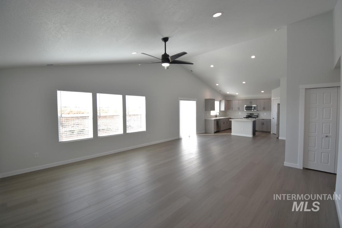 7003 W Redwood Creek Dr, Meridian, Idaho 83646, 4 Bedrooms, 2 Bathrooms, Rental For Rent, Price $2,725, 98924677