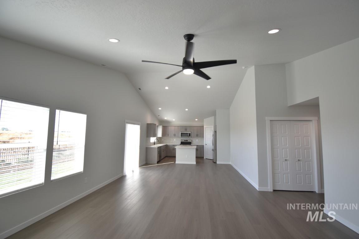 7003 W Redwood Creek Dr, Meridian, Idaho 83646, 4 Bedrooms, 2 Bathrooms, Rental For Rent, Price $2,725, 98924677