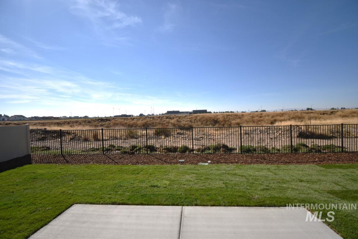 7003 W Redwood Creek Dr, Meridian, Idaho 83646, 4 Bedrooms, 2 Bathrooms, Rental For Rent, Price $2,725, 98924677