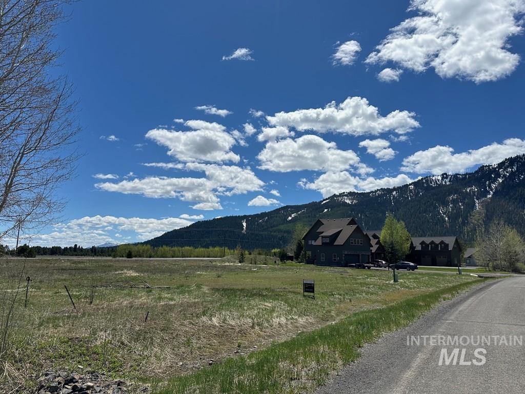 13116 Hawks Bay Road, Donnelly, Idaho 83615, Land For Sale, Price $189,000,MLS 98924716