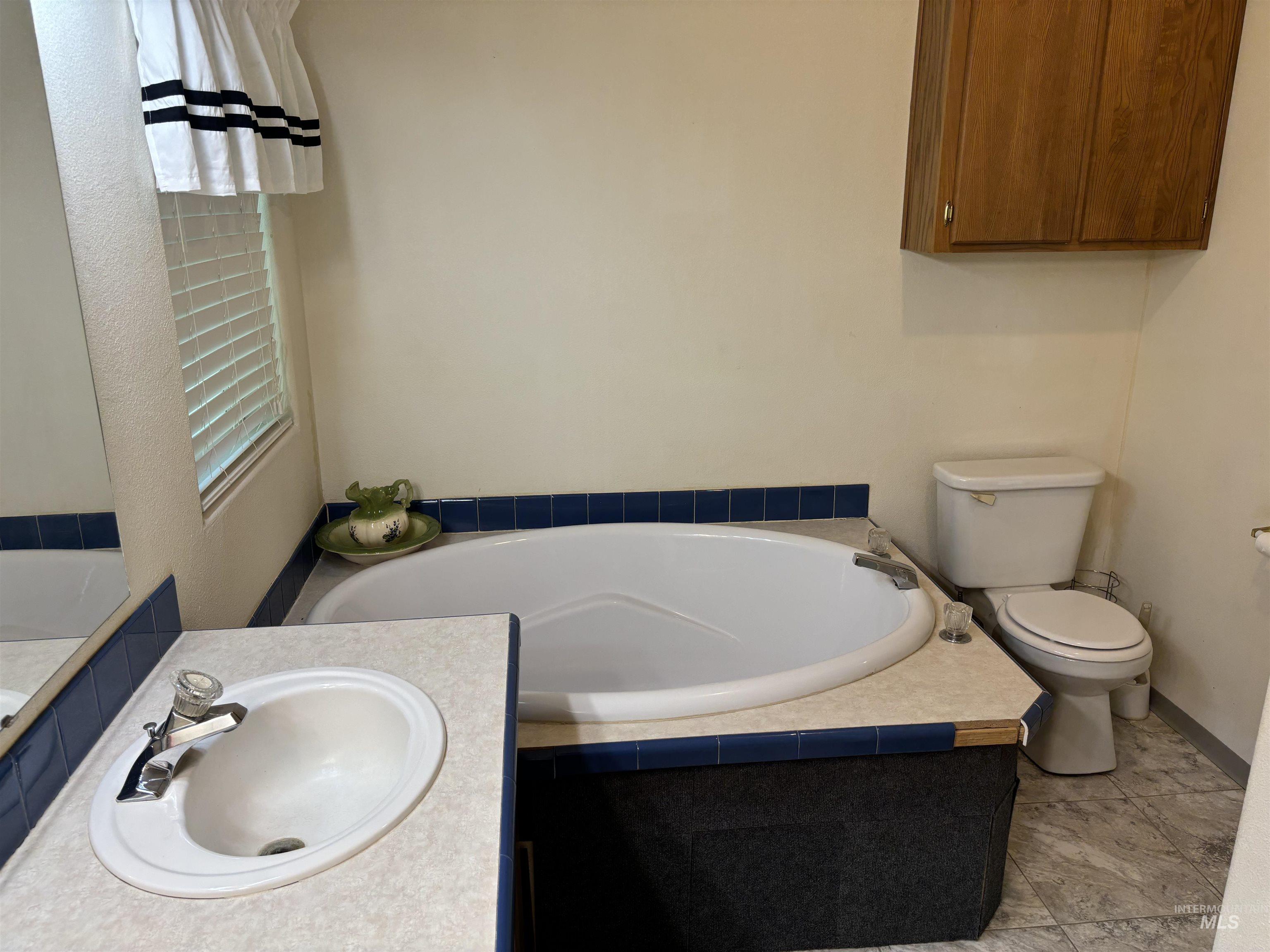 1824 Spring Canyon Lane, Lewiston, Idaho 83501, 3 Bedrooms, 2 Bathrooms, Residential For Sale, Price $178,000, 98924763