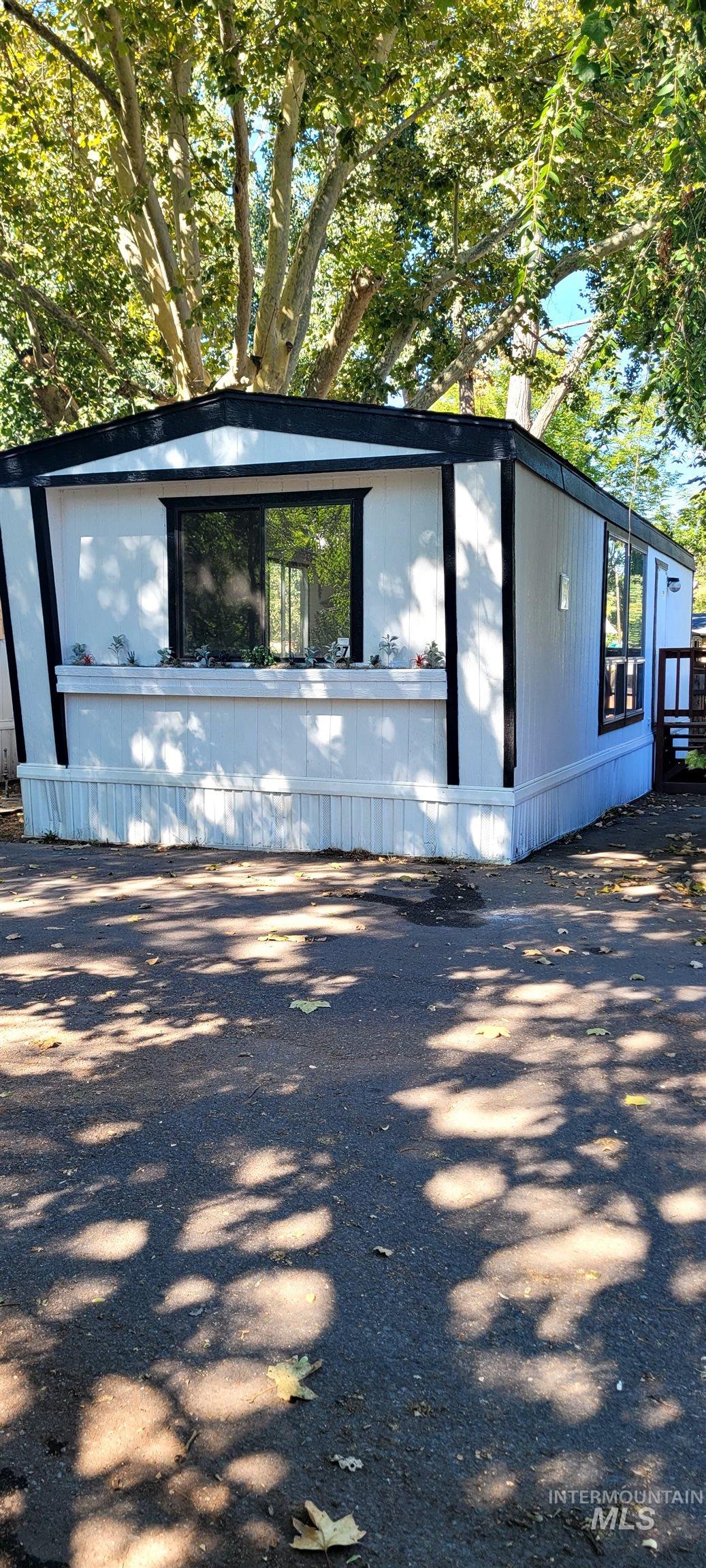4210 W State St, Boise, Idaho 83703, 1 Bedroom, 1 Bathroom, Residential For Sale, Price $38,000, 98924806