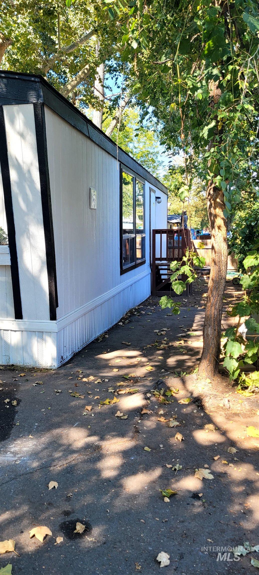 4210 W State St, Boise, Idaho 83703, 1 Bedroom, 1 Bathroom, Residential For Sale, Price $38,000, 98924806