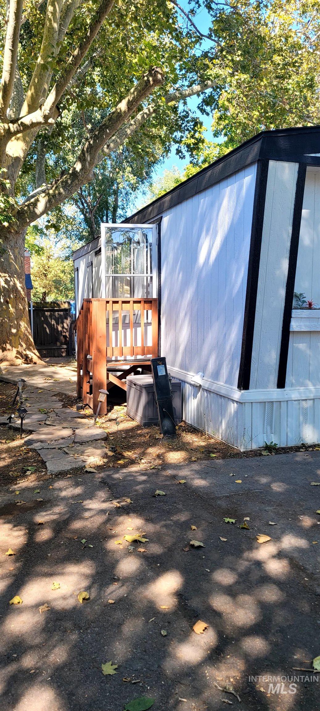 4210 W State St, Boise, Idaho 83703, 1 Bedroom, 1 Bathroom, Residential For Sale, Price $38,000, 98924806