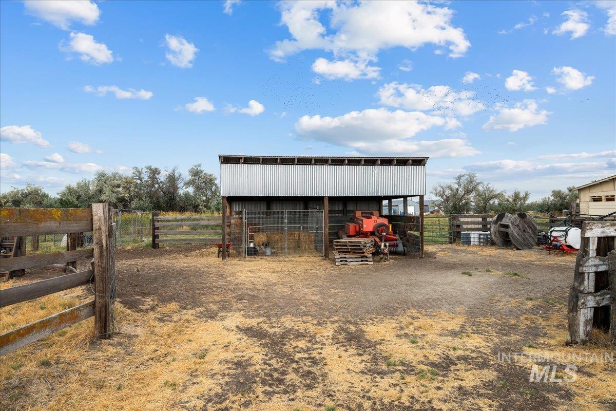 1115 NW 11th Ave, Payette, Idaho 83661, 4 Bedrooms, 1 Bathroom, Farm & Ranch For Sale, Price $949,500, 98924845