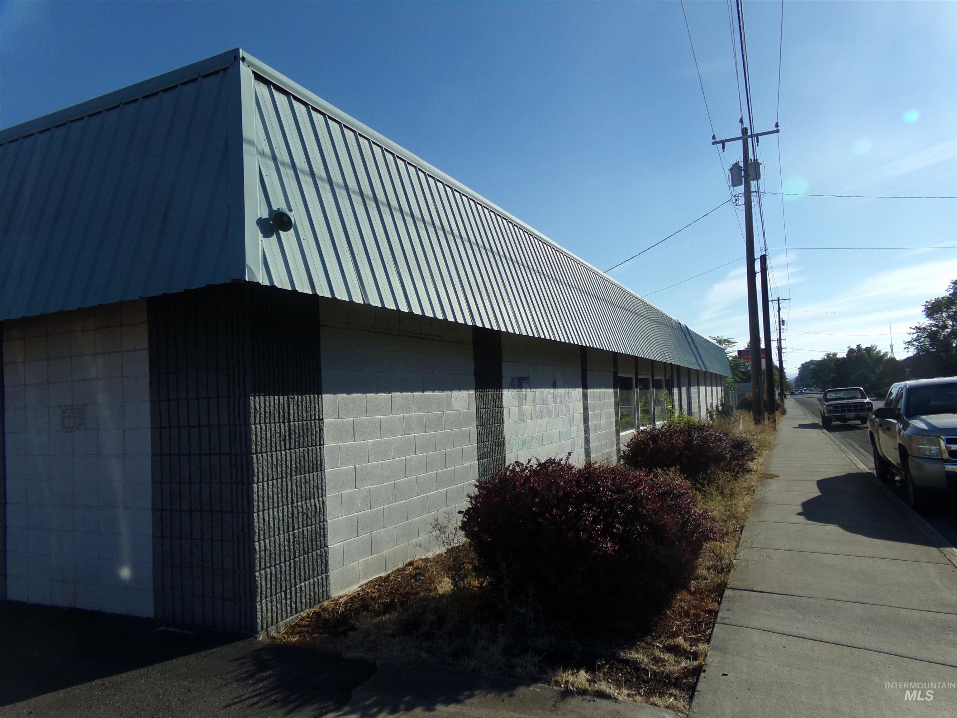 1246 & 1252 Chestnut, Clarkston, Washington 99403, Business/Commercial For Sale, Price $1,100,000, 98924847