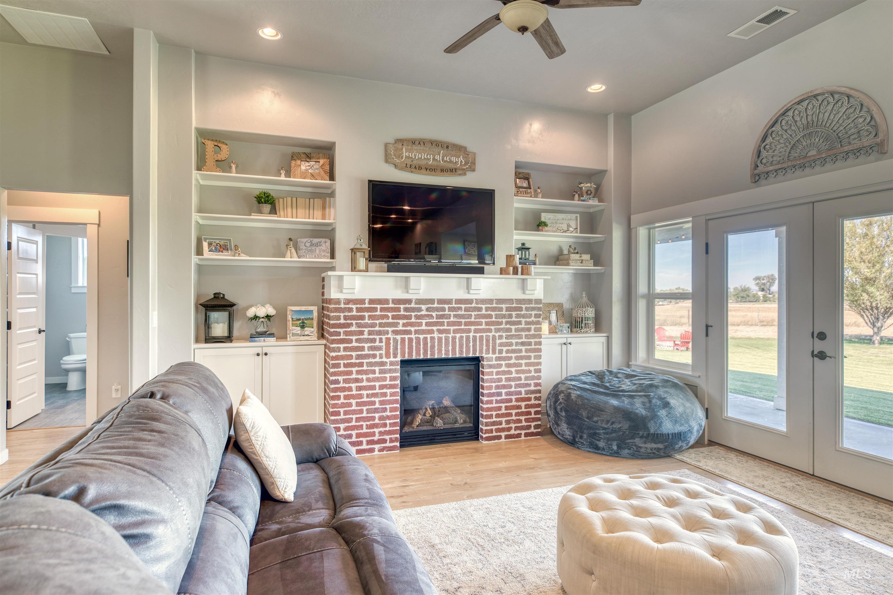 27652 Hop Rd, Caldwell, Idaho 83607, 3 Bedrooms, 2.5 Bathrooms, Residential For Sale, Price $1,898,000, 98924871