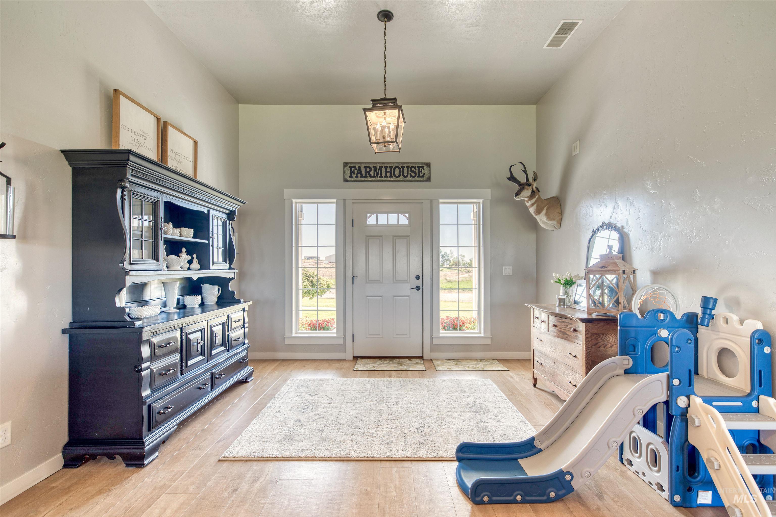 27652 Hop Rd, Caldwell, Idaho 83607, 3 Bedrooms, 2.5 Bathrooms, Residential For Sale, Price $1,898,000, 98924871