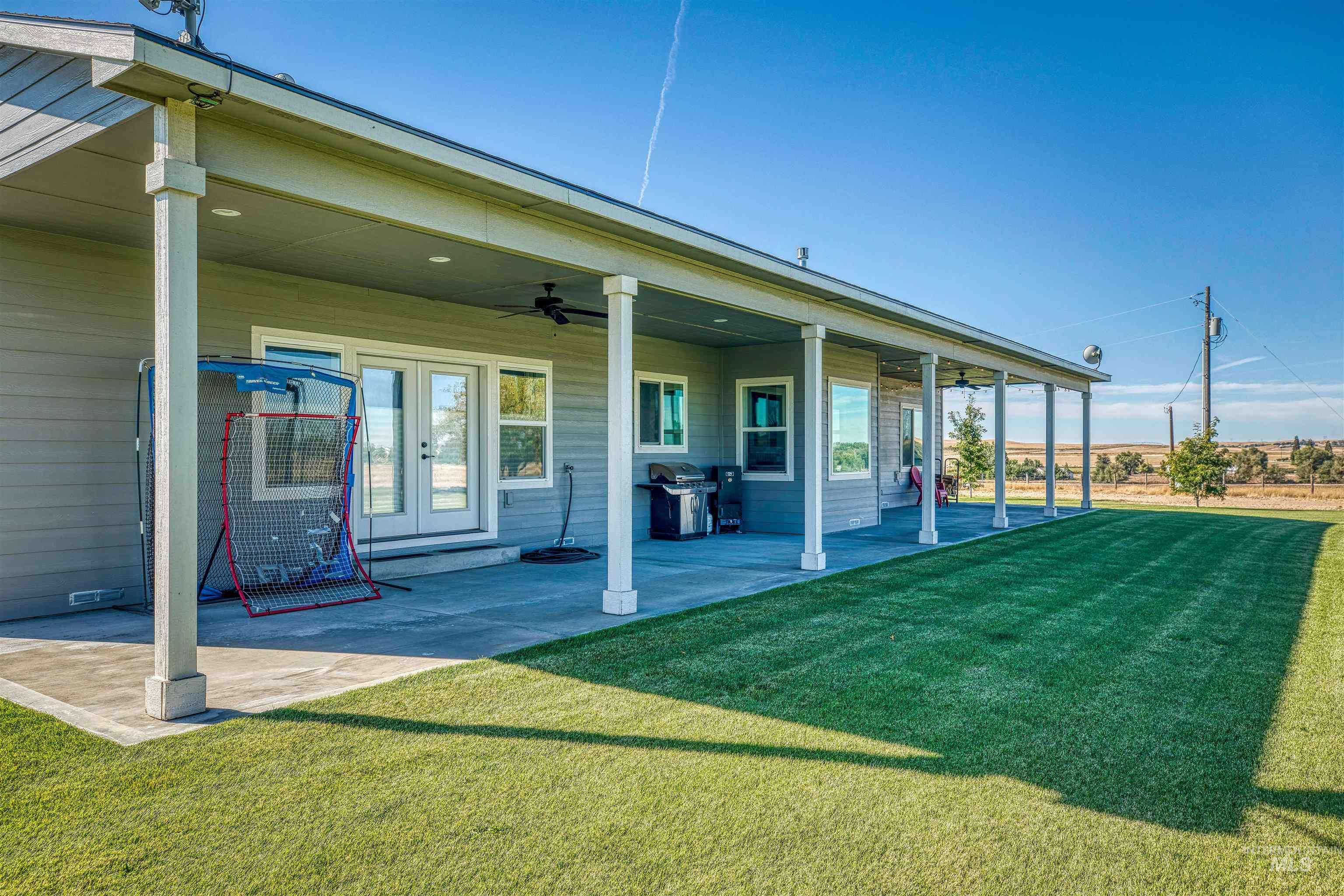 27652 Hop Rd, Caldwell, Idaho 83607, 3 Bedrooms, 2.5 Bathrooms, Residential For Sale, Price $1,898,000, 98924871