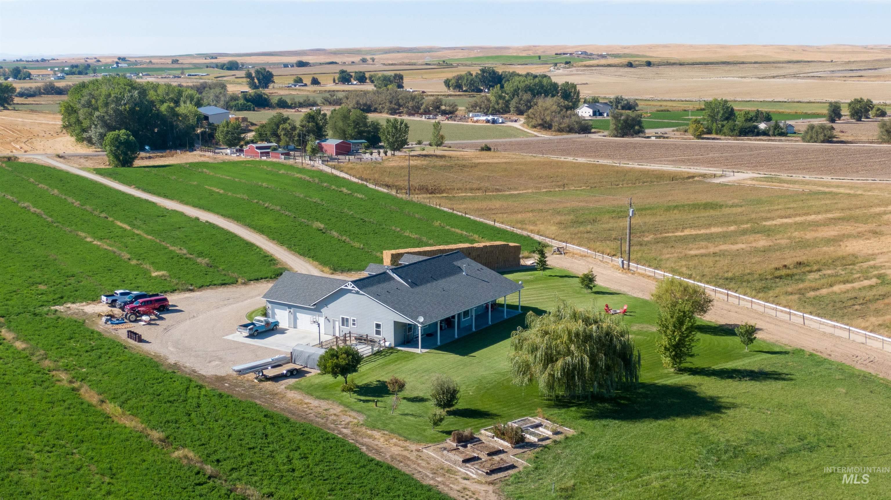 27652 Hop Rd, Caldwell, Idaho 83607, 3 Bedrooms, 2.5 Bathrooms, Residential For Sale, Price $1,898,000, 98924871