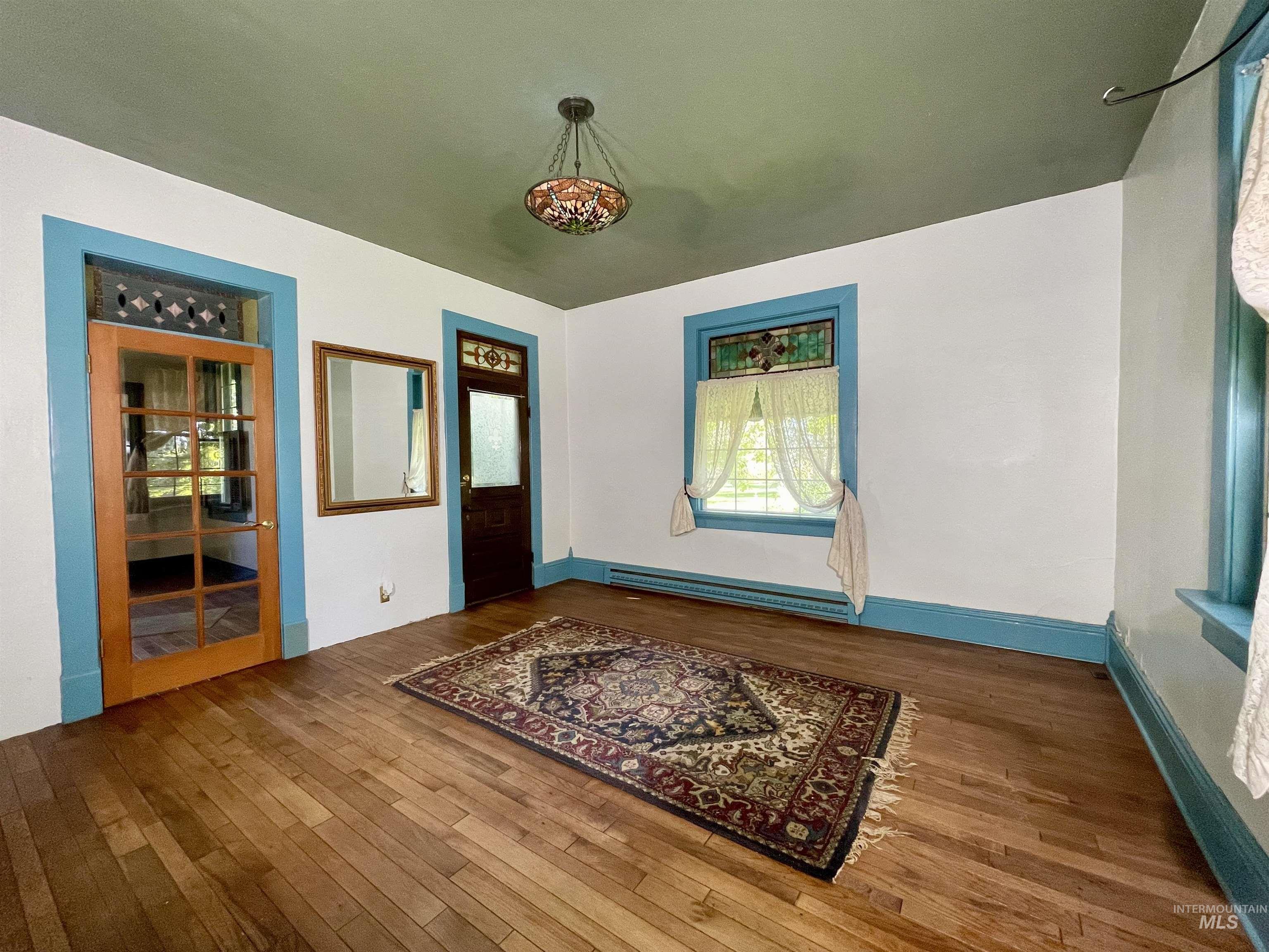 2827 S 1050 East, Hagerman, Idaho 83332-5835, 3 Bedrooms, 2 Bathrooms, Residential For Sale, Price $449,900, 98924878