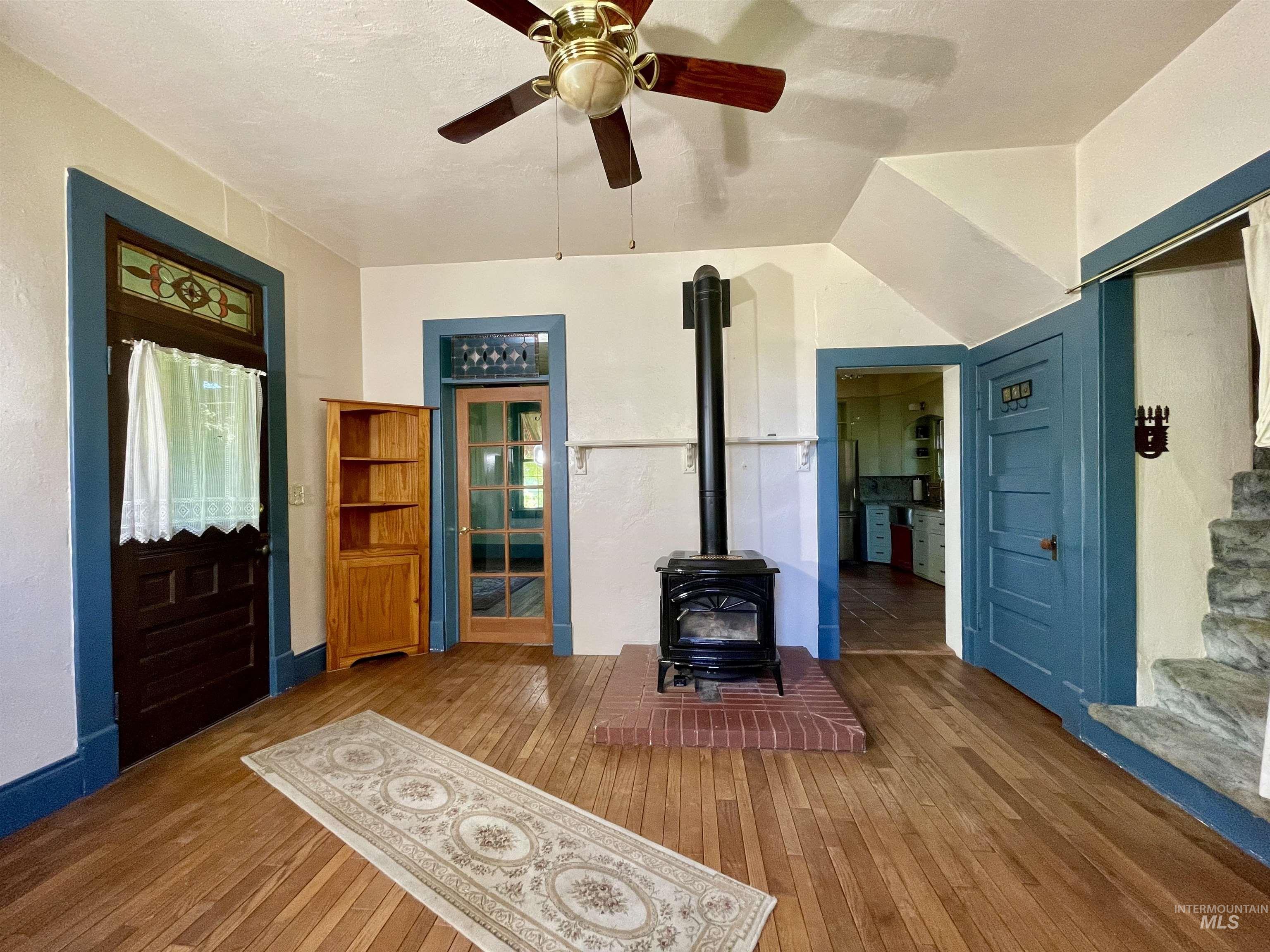 2827 S 1050 East, Hagerman, Idaho 83332-5835, 3 Bedrooms, 2 Bathrooms, Residential For Sale, Price $449,900, 98924878