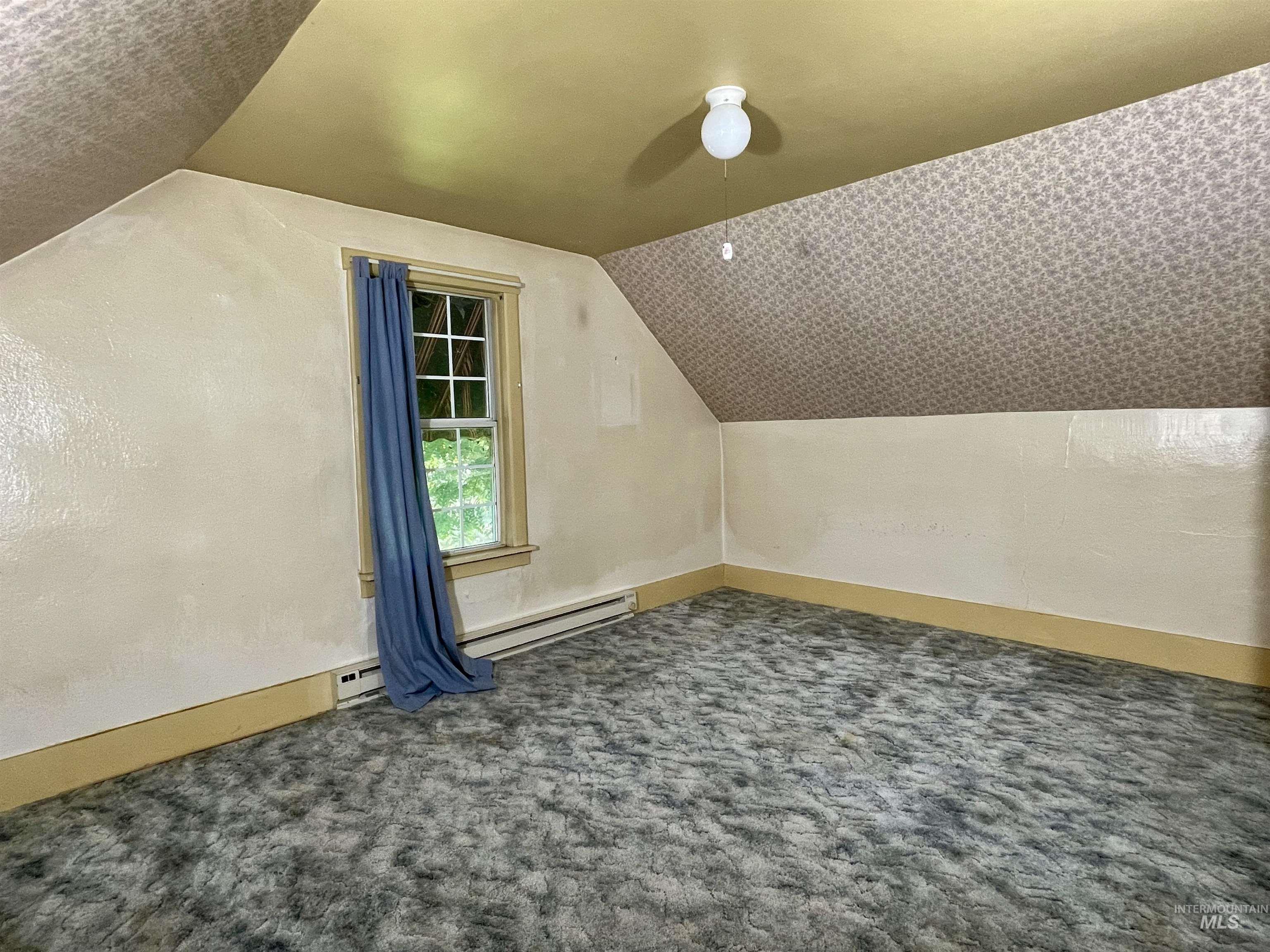 2827 S 1050 East, Hagerman, Idaho 83332-5835, 3 Bedrooms, 2 Bathrooms, Residential For Sale, Price $449,900, 98924878