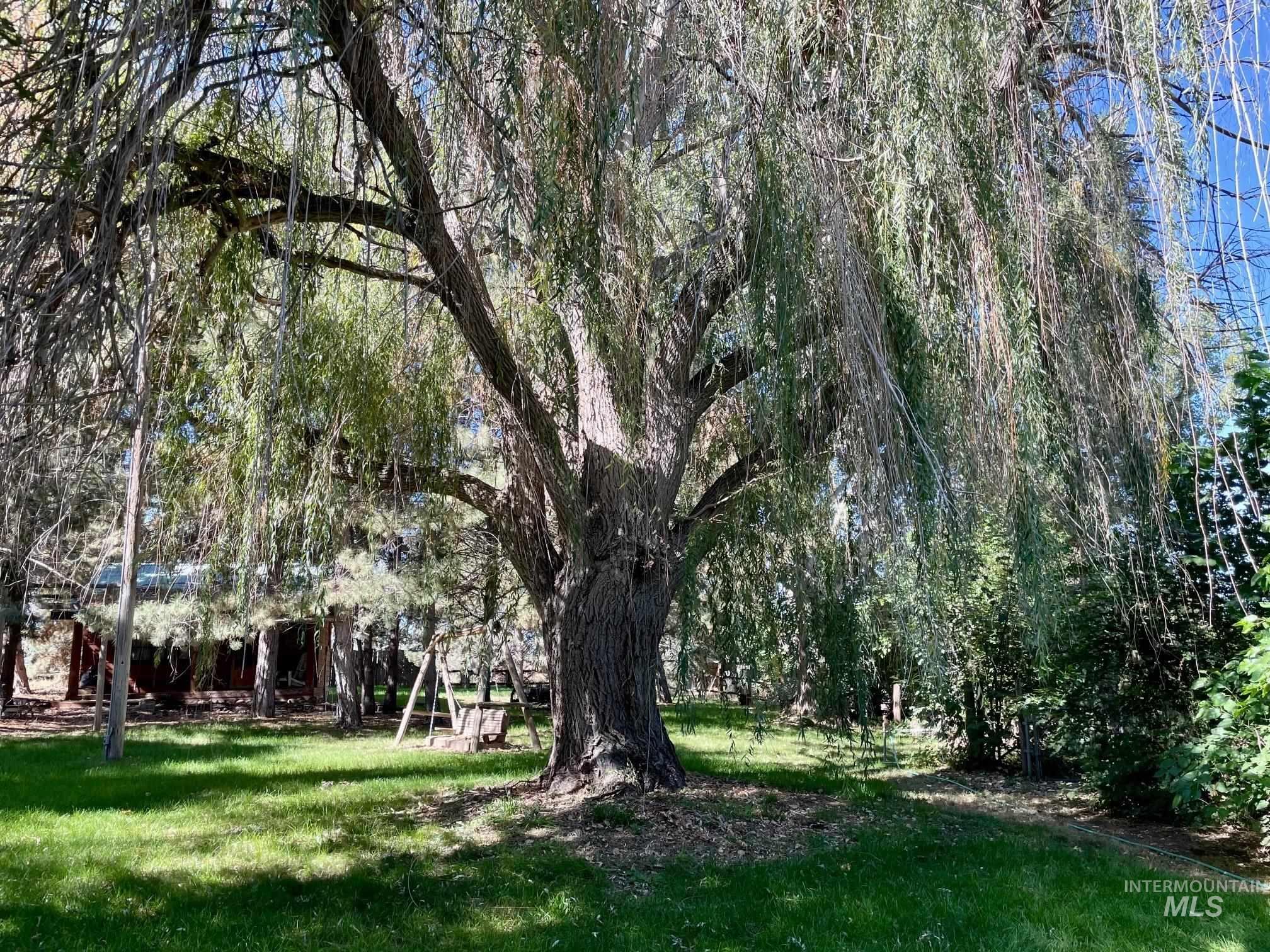 2827 S 1050 East, Hagerman, Idaho 83332-5835, 3 Bedrooms, 2 Bathrooms, Residential For Sale, Price $449,900, 98924878