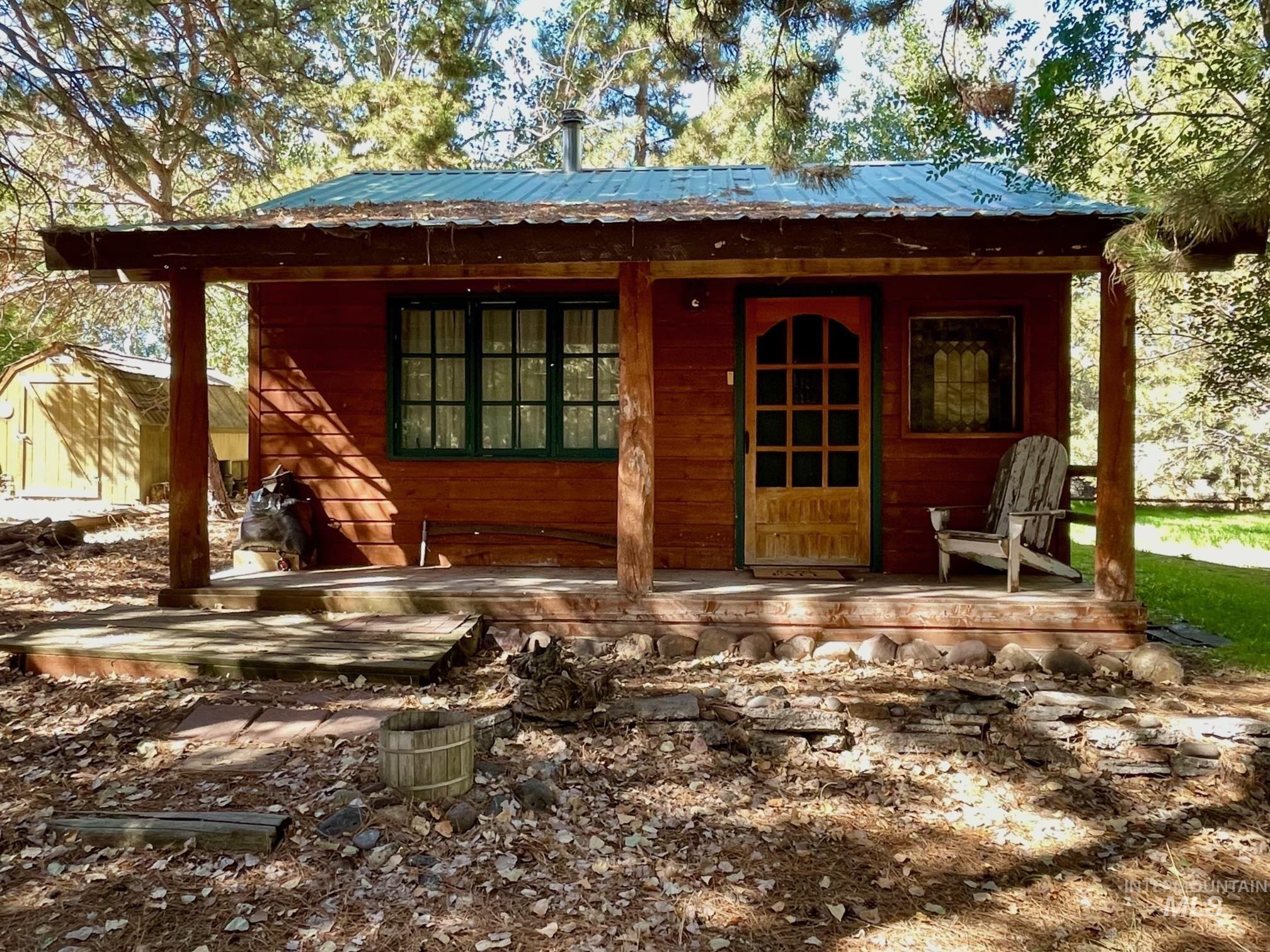 2827 S 1050 East, Hagerman, Idaho 83332-5835, 3 Bedrooms, 2 Bathrooms, Residential For Sale, Price $449,900, 98924878