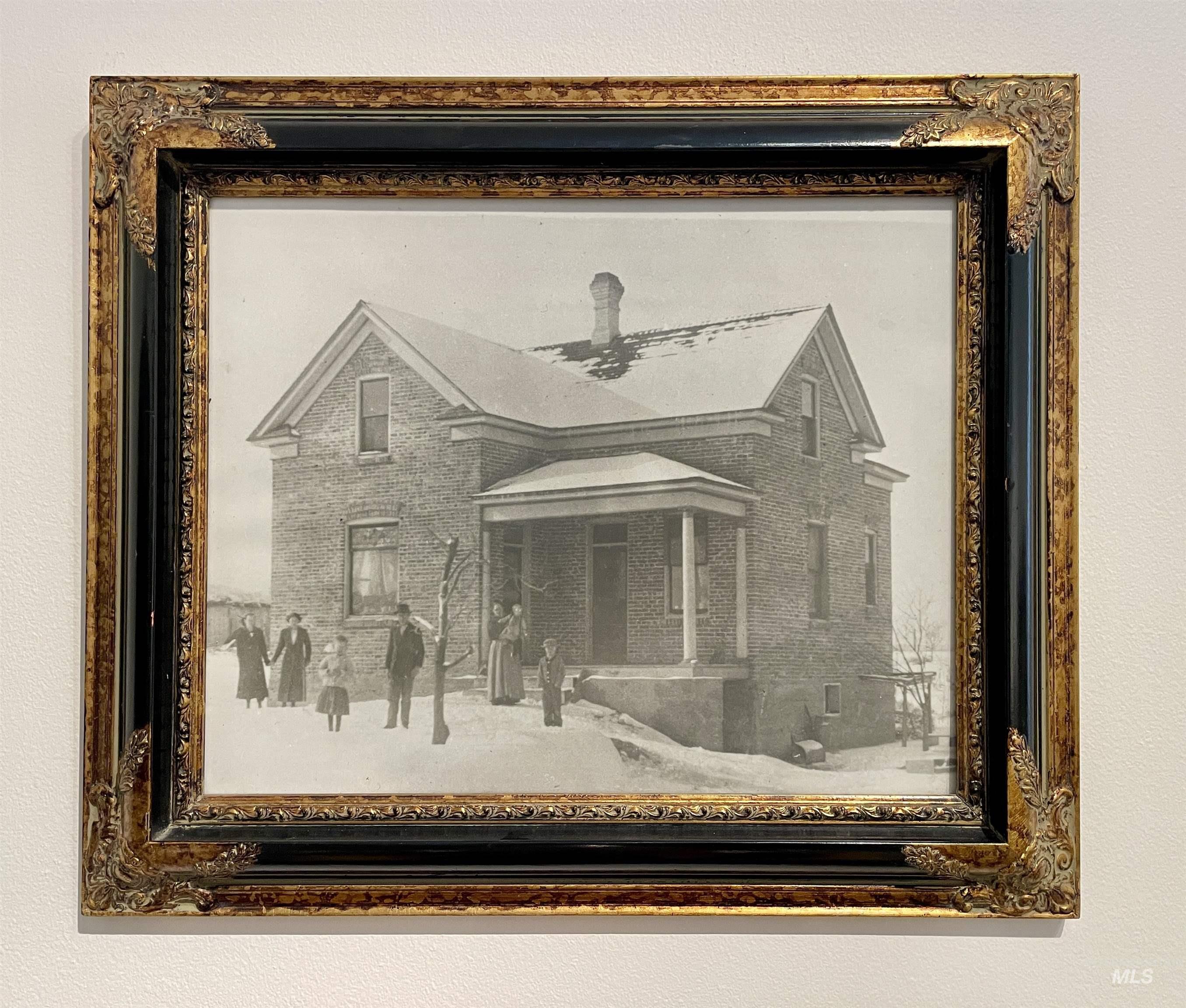 2827 S 1050 East, Hagerman, Idaho 83332-5835, 3 Bedrooms, 2 Bathrooms, Residential For Sale, Price $449,900, 98924878