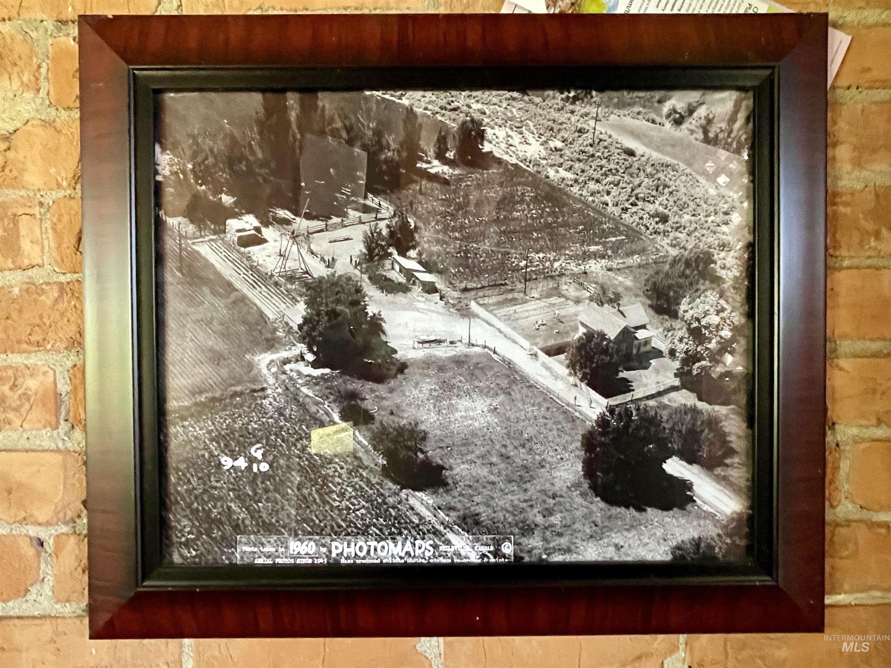 2827 S 1050 East, Hagerman, Idaho 83332-5835, 3 Bedrooms, 2 Bathrooms, Residential For Sale, Price $449,900, 98924878