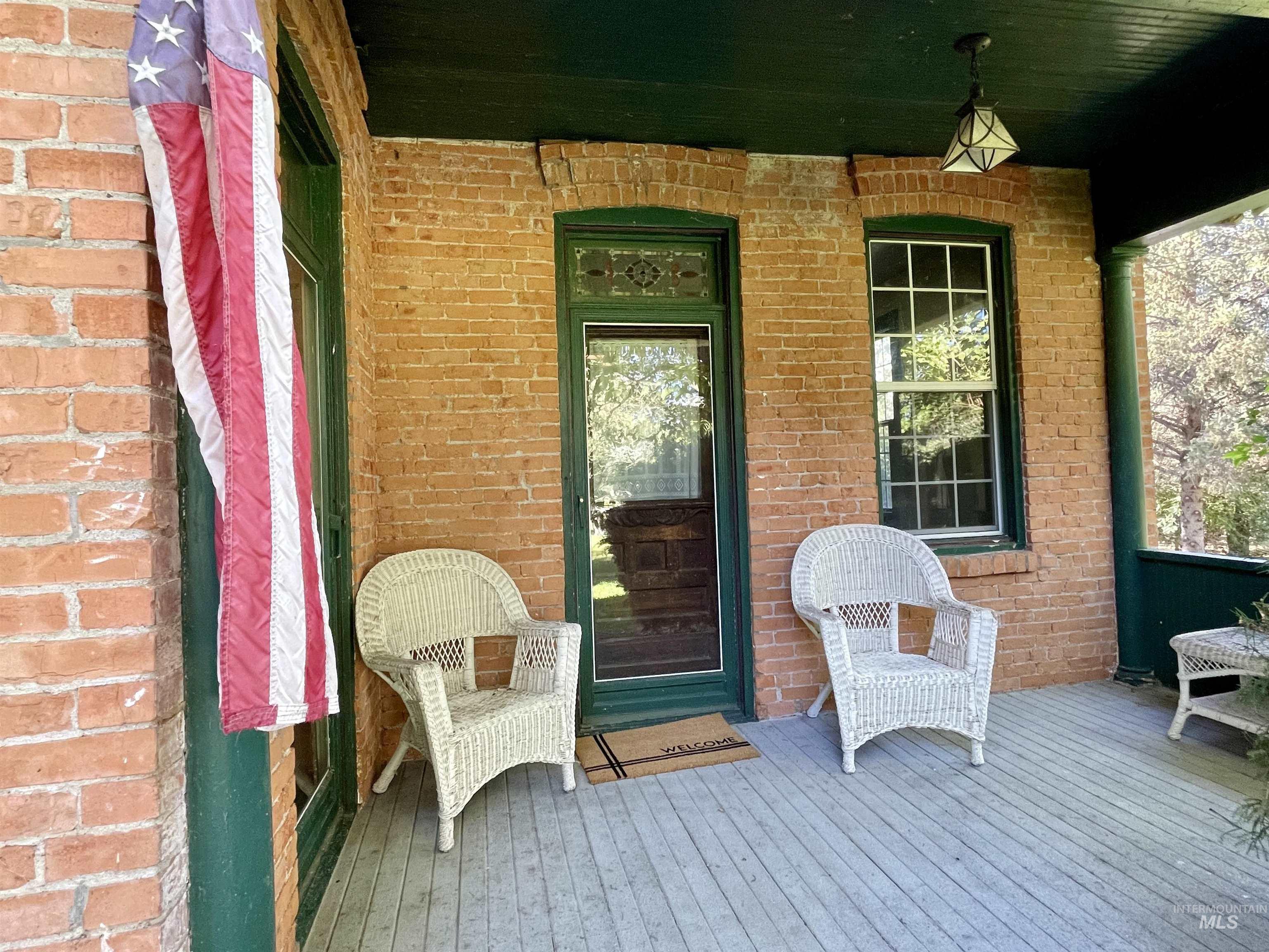 2827 S 1050 East, Hagerman, Idaho 83332-5835, 3 Bedrooms, 2 Bathrooms, Residential For Sale, Price $449,900, 98924878