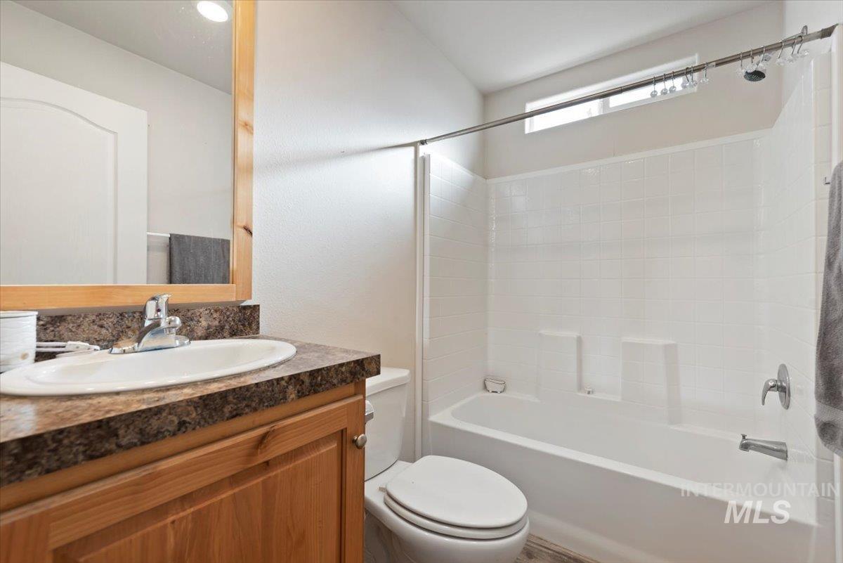 11386 W. Azure Lane, Boise, Idaho 83713, 4 Bedrooms, 2 Bathrooms, Residential For Sale, Price $139,900, 98924881
