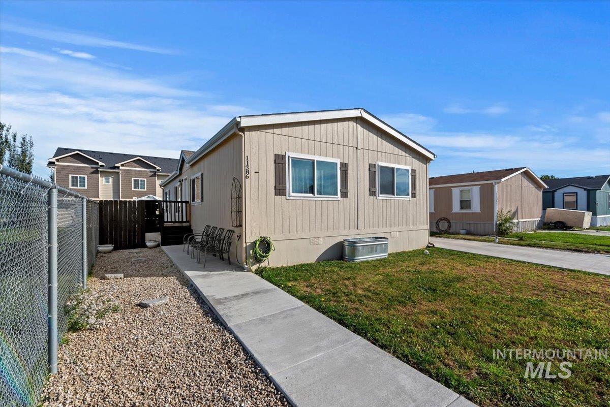 11386 W. Azure Lane, Boise, Idaho 83713, 4 Bedrooms, 2 Bathrooms, Residential For Sale, Price $139,900, 98924881