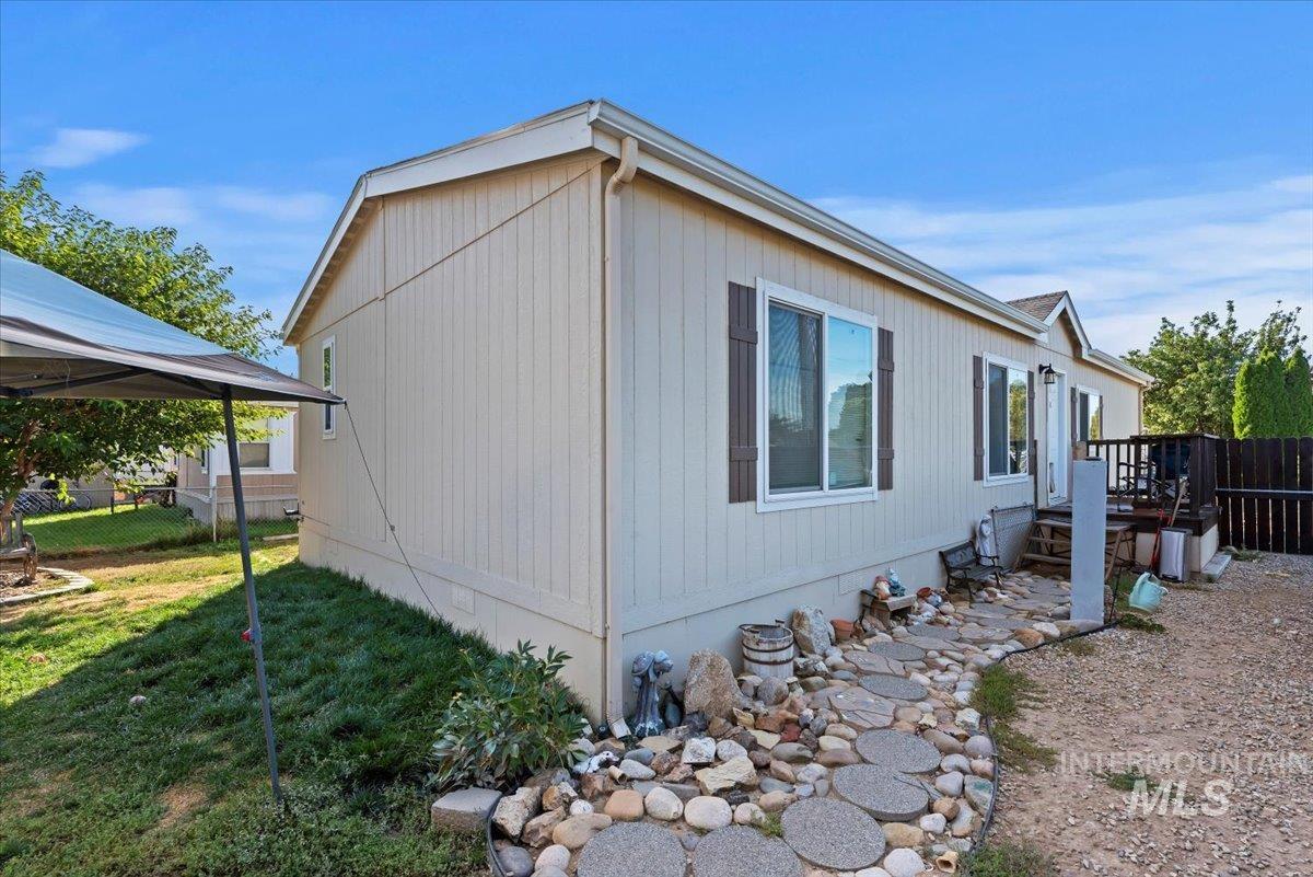 11386 W. Azure Lane, Boise, Idaho 83713, 4 Bedrooms, 2 Bathrooms, Residential For Sale, Price $139,900, 98924881