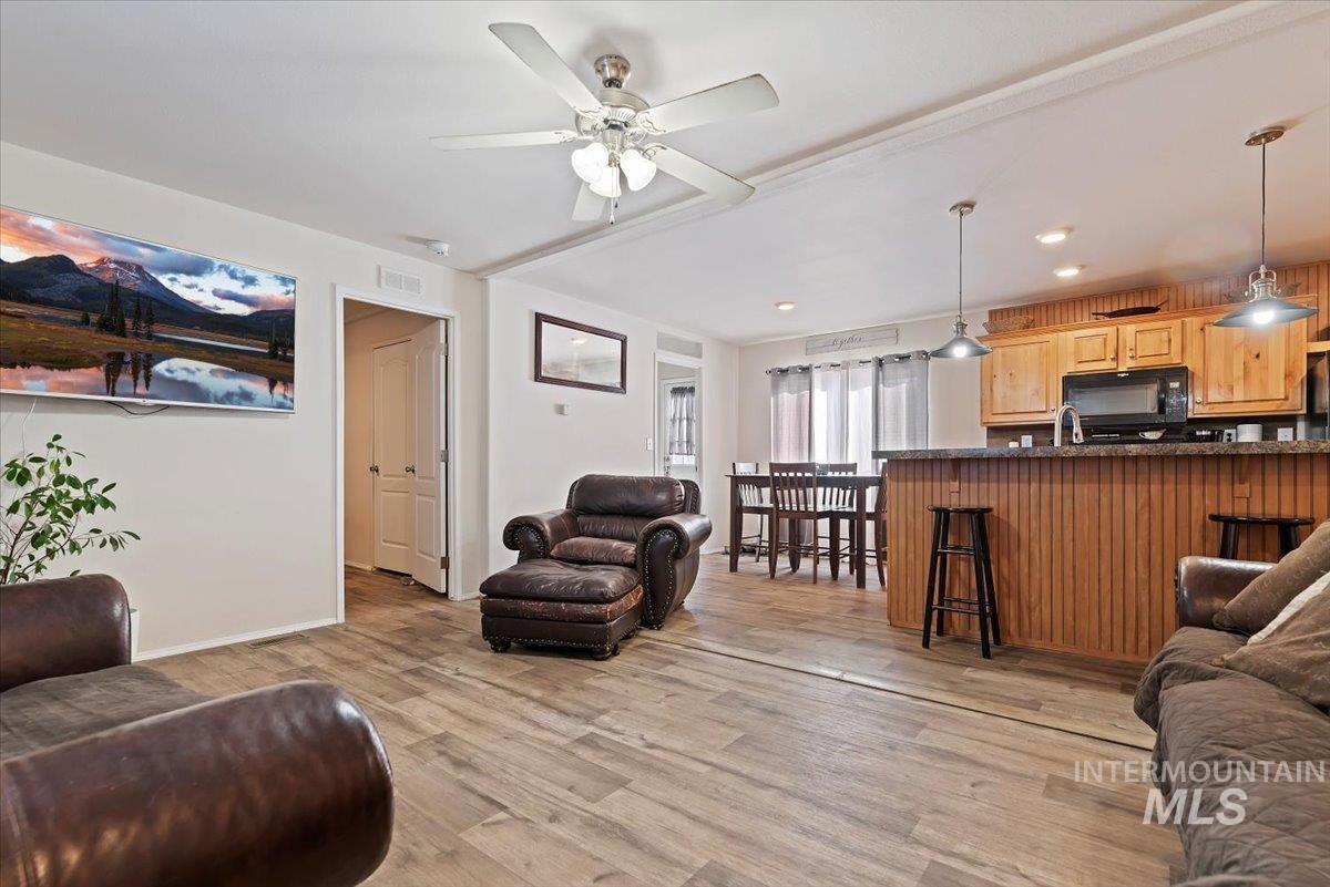 11386 W. Azure Lane, Boise, Idaho 83713, 4 Bedrooms, 2 Bathrooms, Residential For Sale, Price $139,900, 98924881