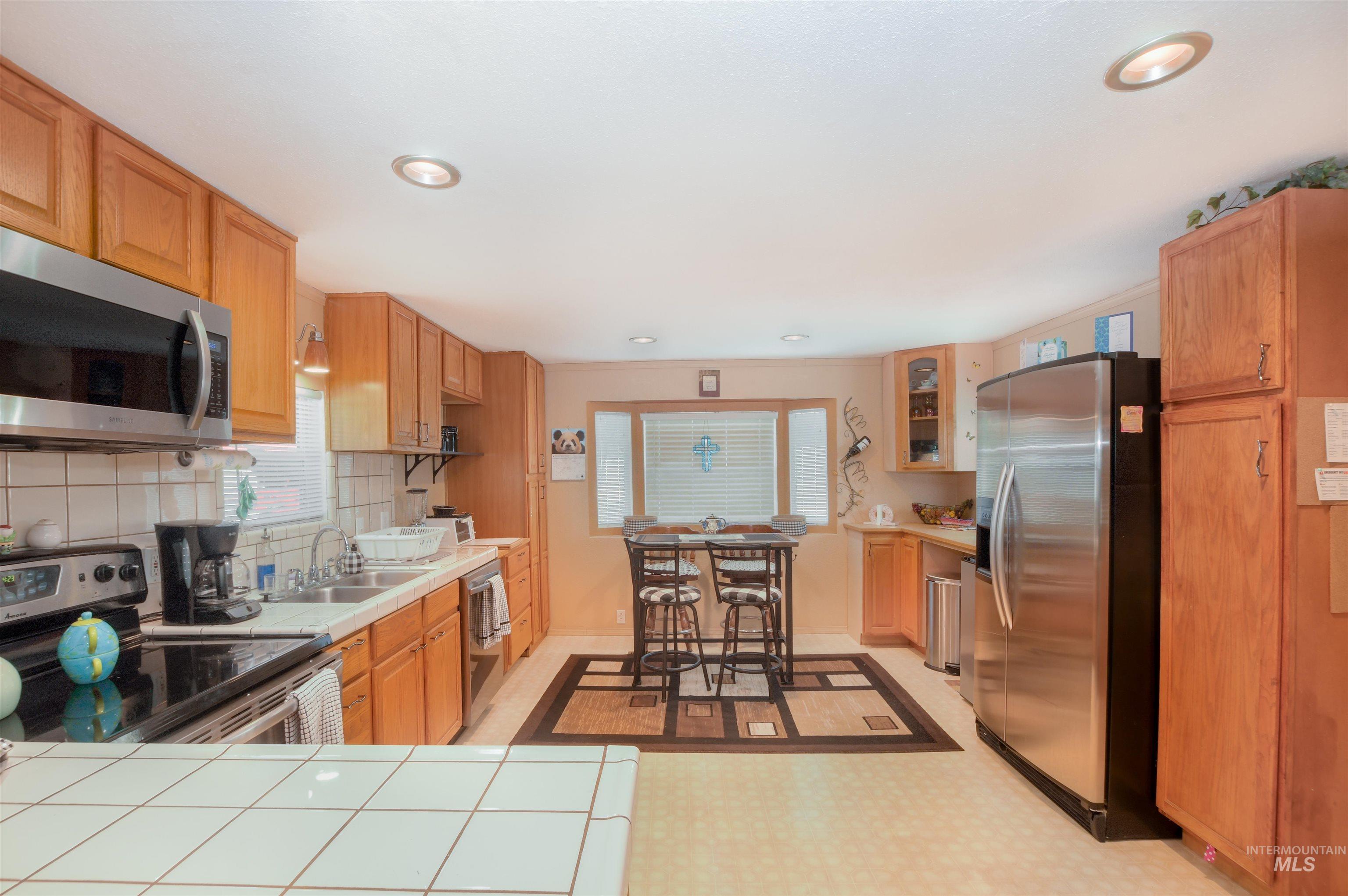 701 Monte Vista, Emmett, Idaho 83617, 2 Bedrooms, 1 Bathroom, Residential For Sale, Price $65,000, 98924885