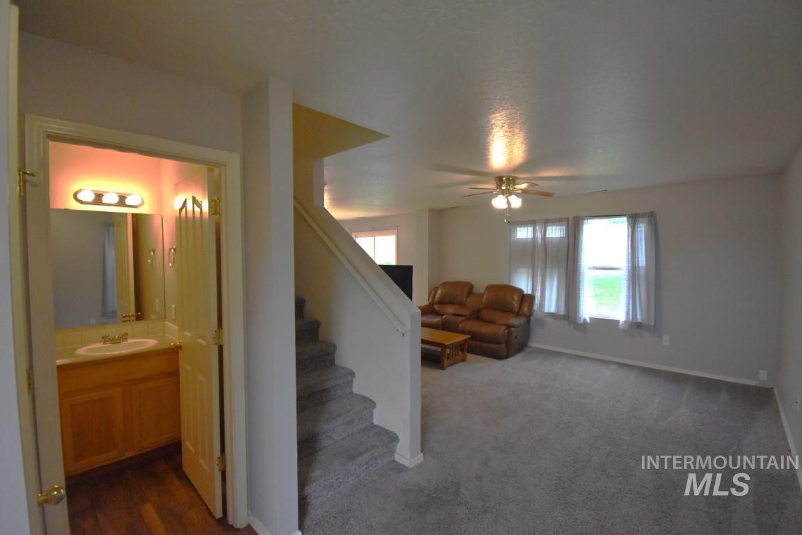 3302 S Country Village Ave, Caldwell, Idaho 83605, 4 Bedrooms, 2.5 Bathrooms, Rental For Rent, Price $2,500, 98924892