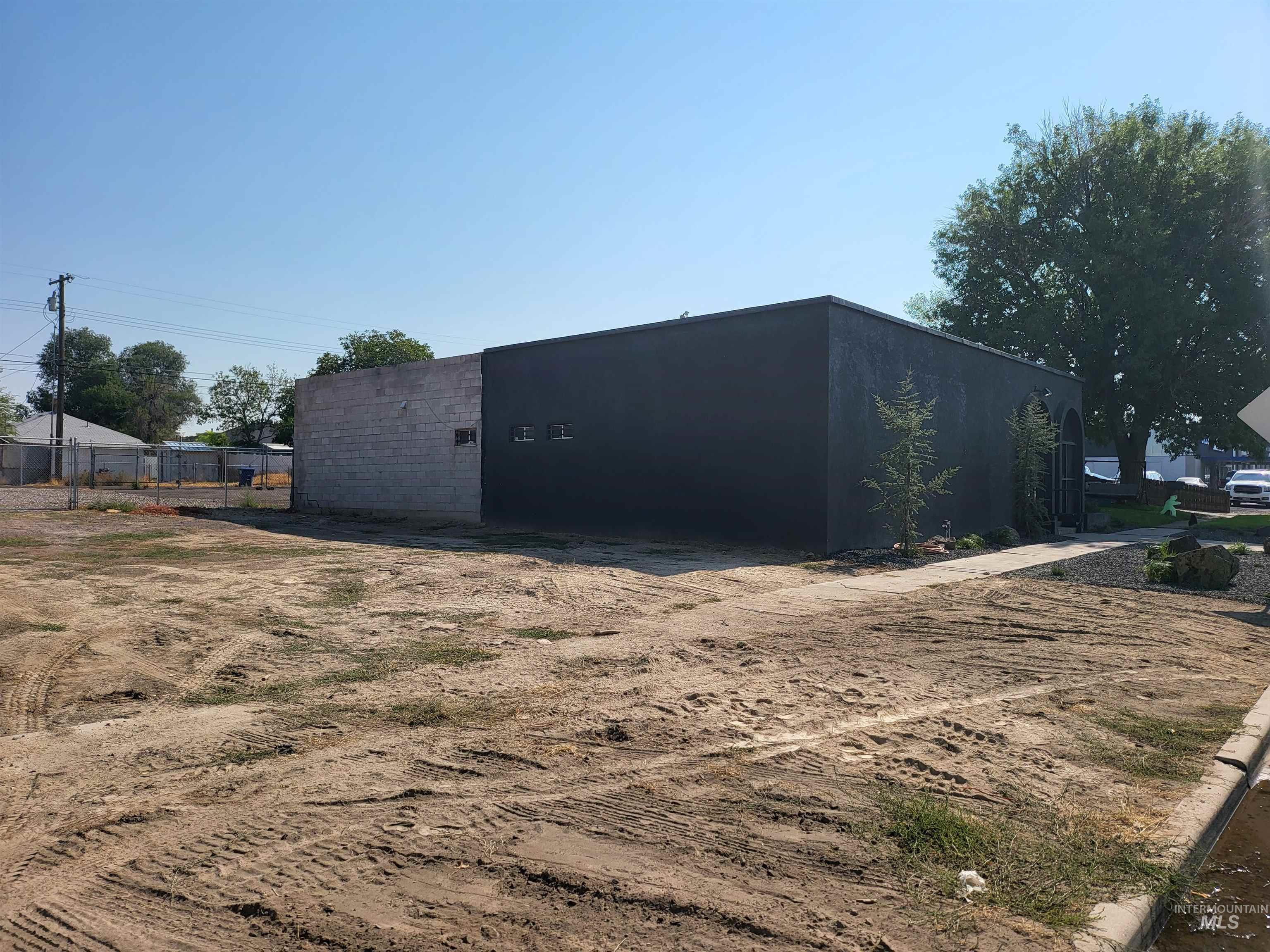 624 4th Ave West, Twin Falls, Idaho 83301, Business/Commercial For Sale, Price $475,000, 98924908