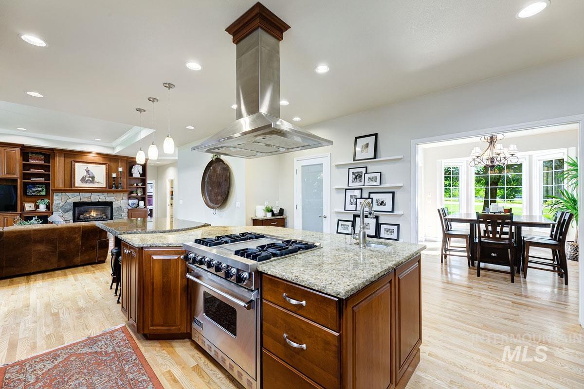 2191 N Hollybrook Place, Eagle, Idaho 83616, 4 Bedrooms, 3.5 Bathrooms, Residential For Sale, Price $1,650,000, 98924918