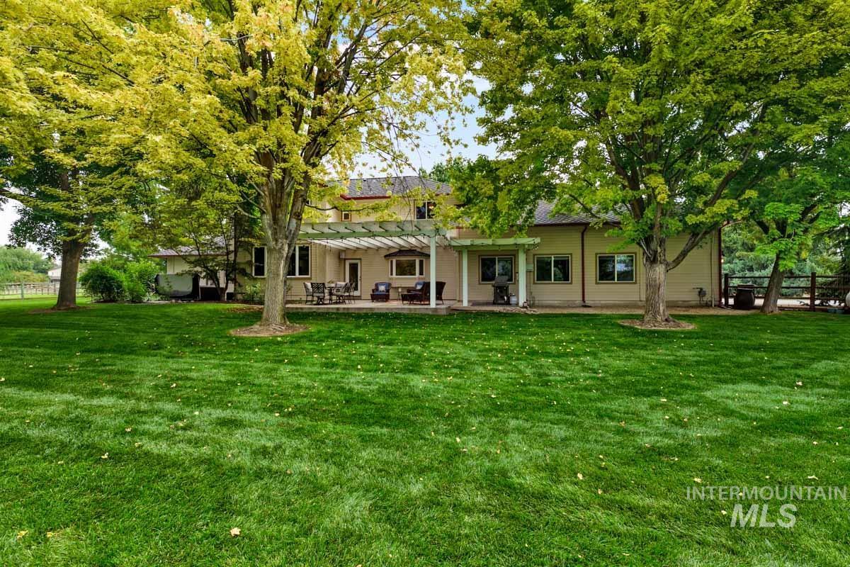 2191 N Hollybrook Place, Eagle, Idaho 83616, 4 Bedrooms, 3.5 Bathrooms, Residential For Sale, Price $1,650,000, 98924918