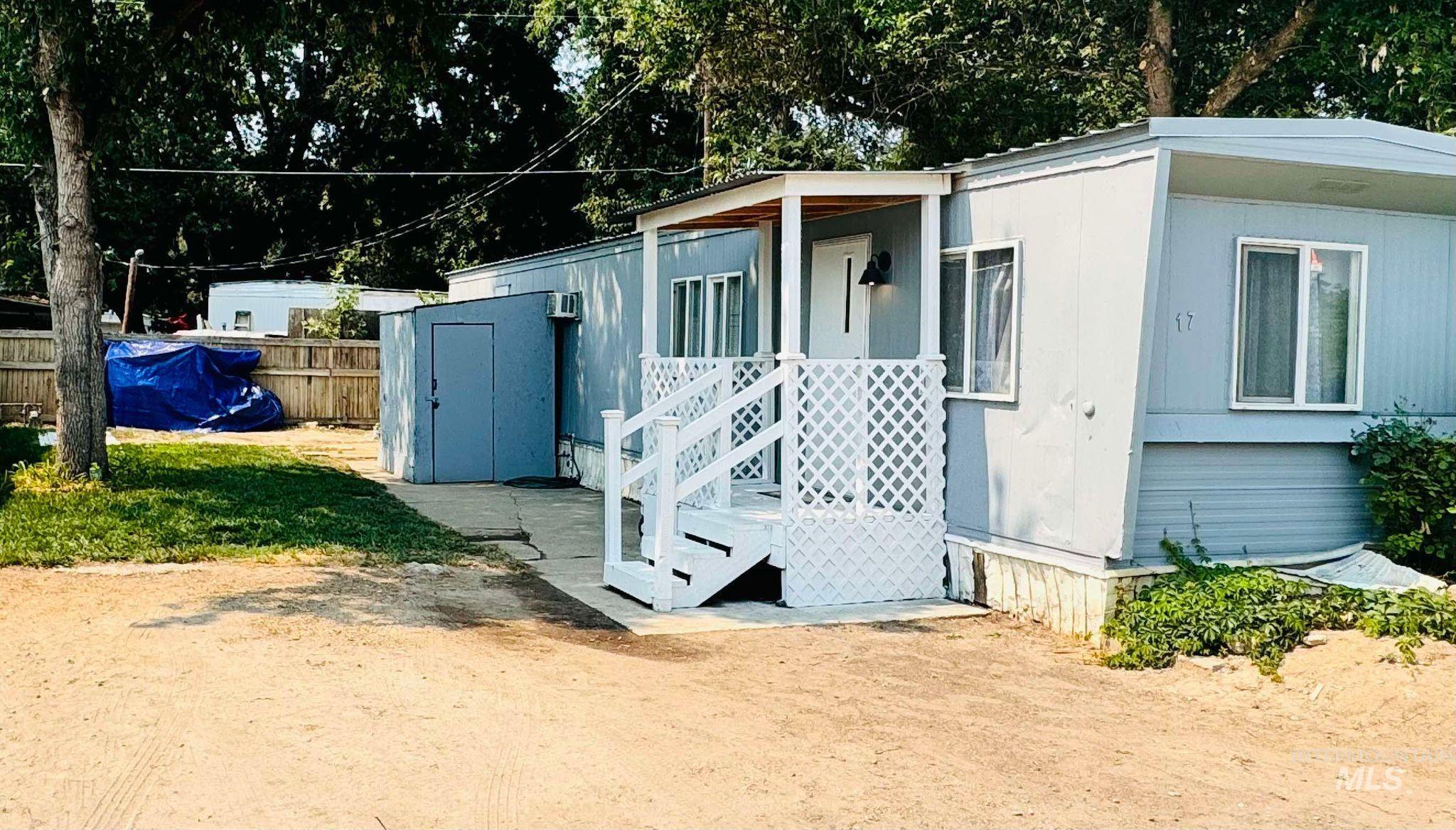 301 E 40th Street, Garden City, Idaho 83714, 2 Bedrooms, 1 Bathroom, Residential For Sale, Price $43,000, 98924922