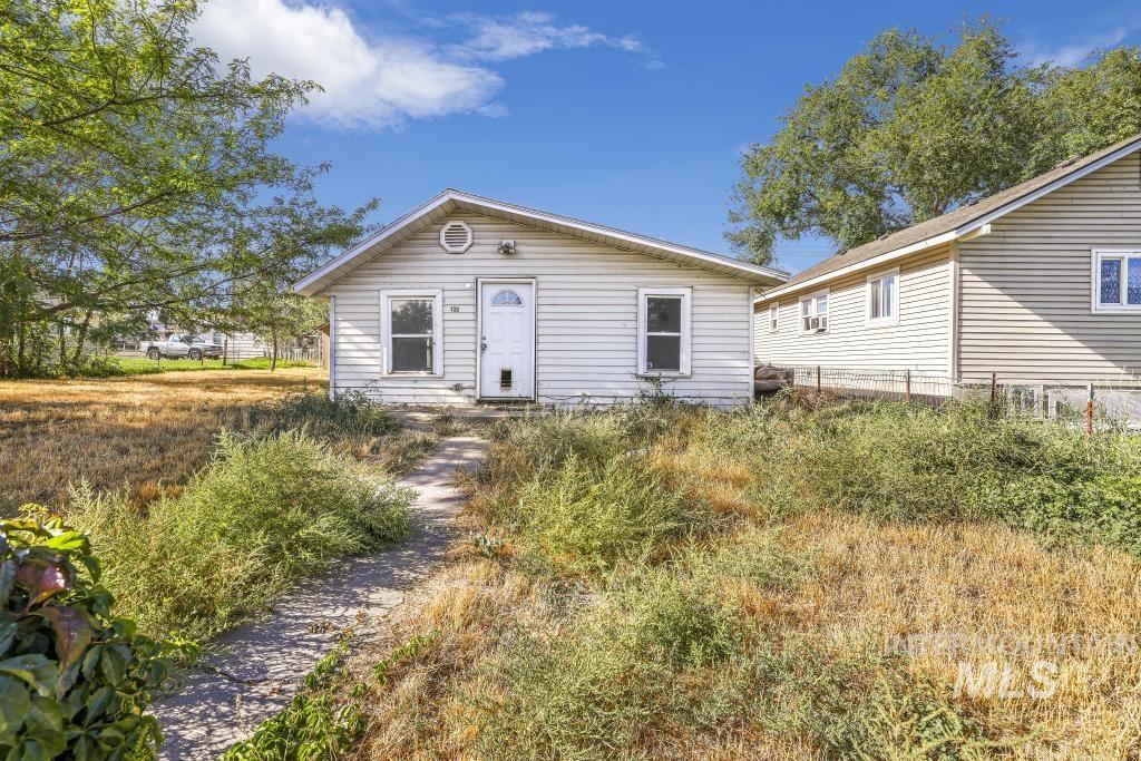 123 7th Ave S, Buhl, Idaho 83316, 3 Bedrooms, 1 Bathroom, Residential For Sale, Price $85,000, 98924948