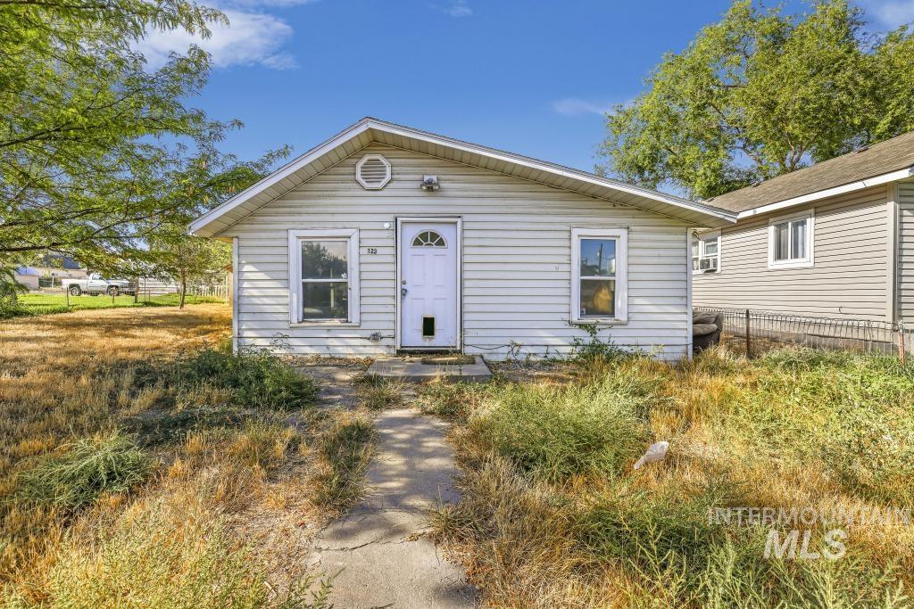 123 7th Ave S, Buhl, Idaho 83316, 3 Bedrooms, 1 Bathroom, Residential For Sale, Price $85,000, 98924948