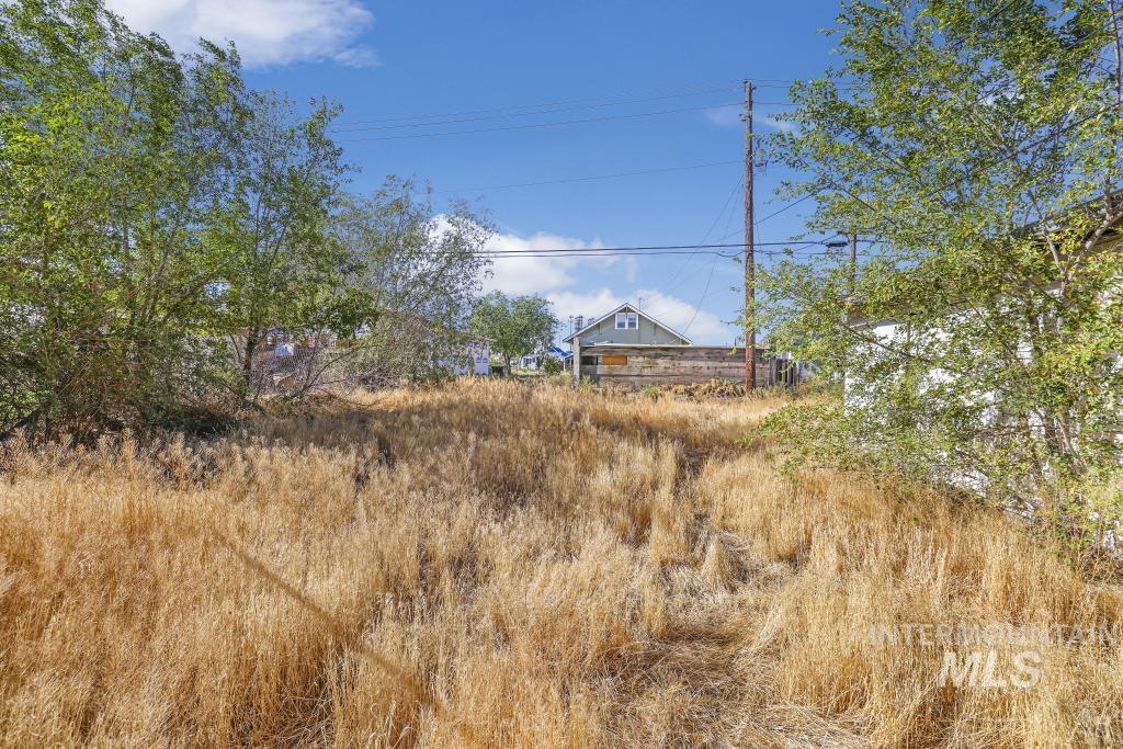 123 7th Ave S, Buhl, Idaho 83316, 3 Bedrooms, 1 Bathroom, Residential For Sale, Price $85,000, 98924948