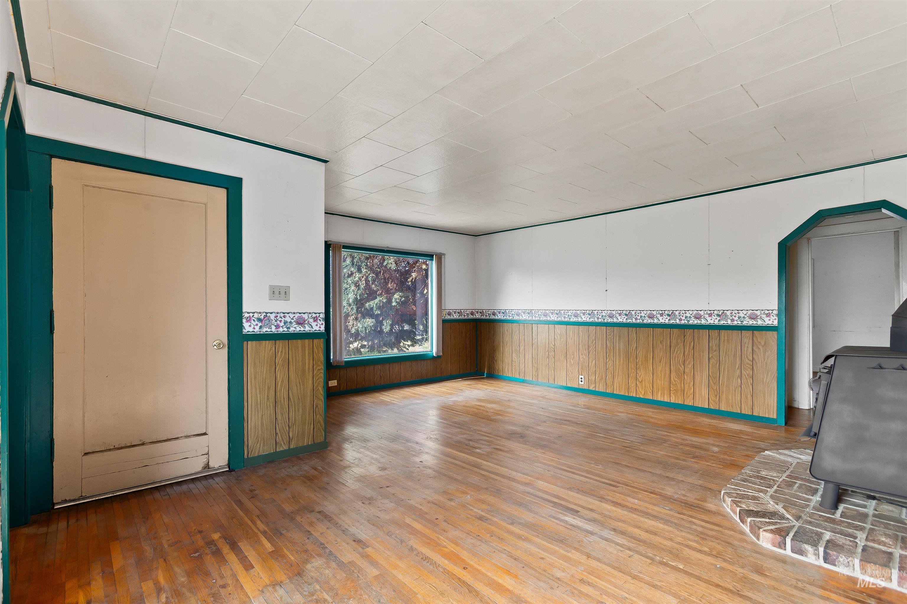 557-559 Thain Rd, Lewiston, Idaho 83501, 3 Bedrooms, Business/Commercial For Sale, Price $359,000, 98924950
