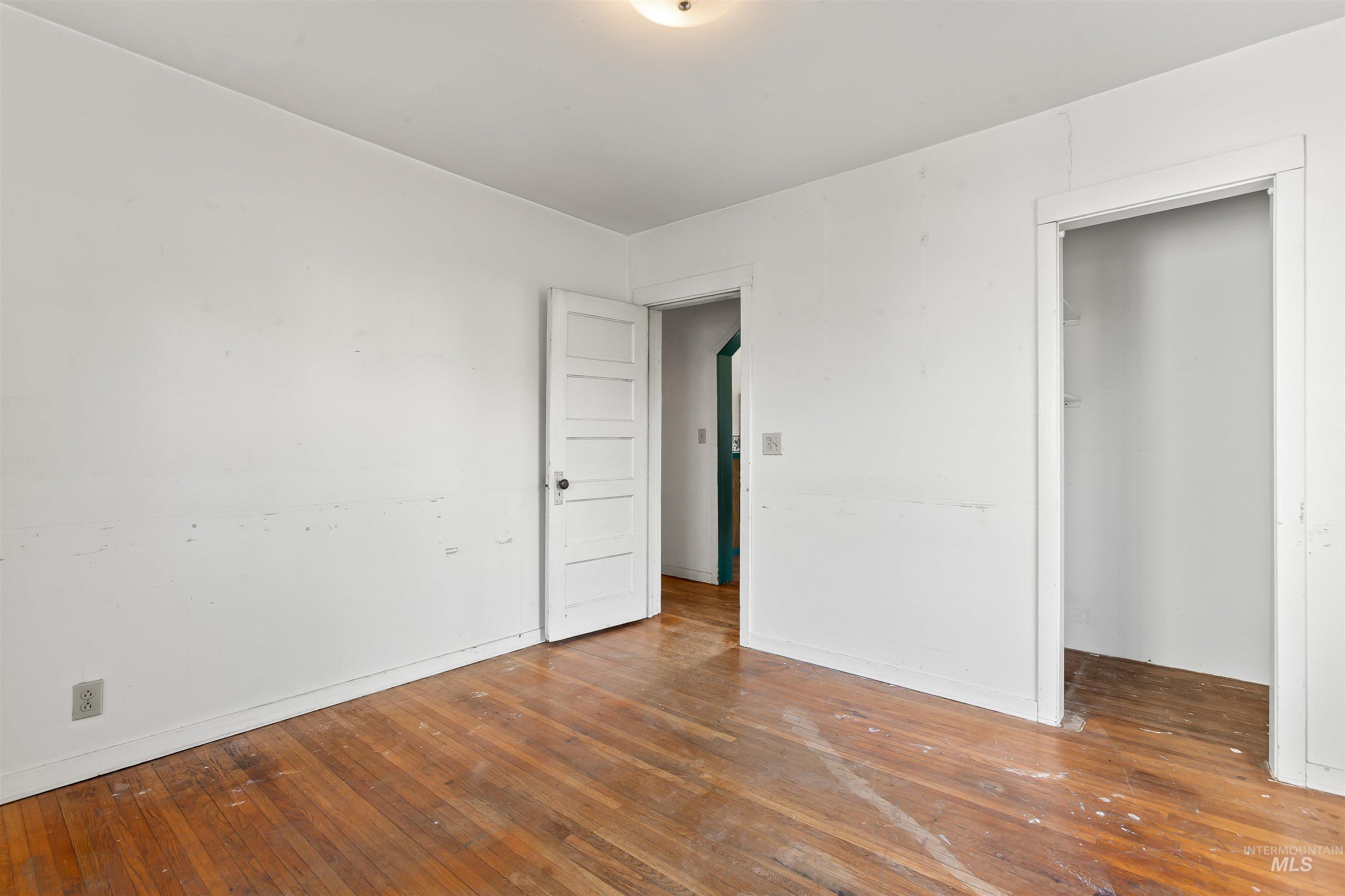 557-559 Thain Rd, Lewiston, Idaho 83501, 3 Bedrooms, Business/Commercial For Sale, Price $359,000, 98924950